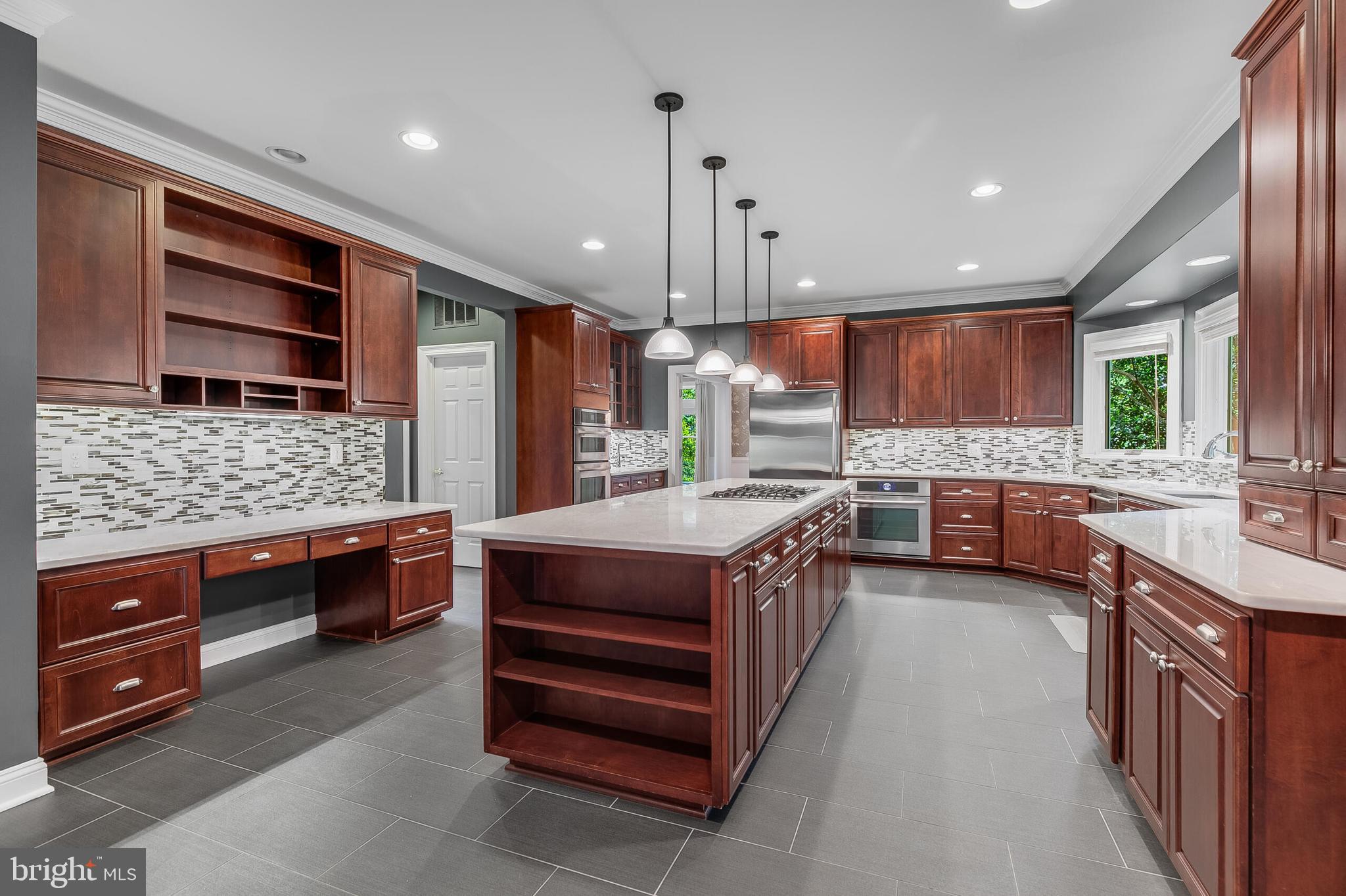 HANNAH HILLS - Residential