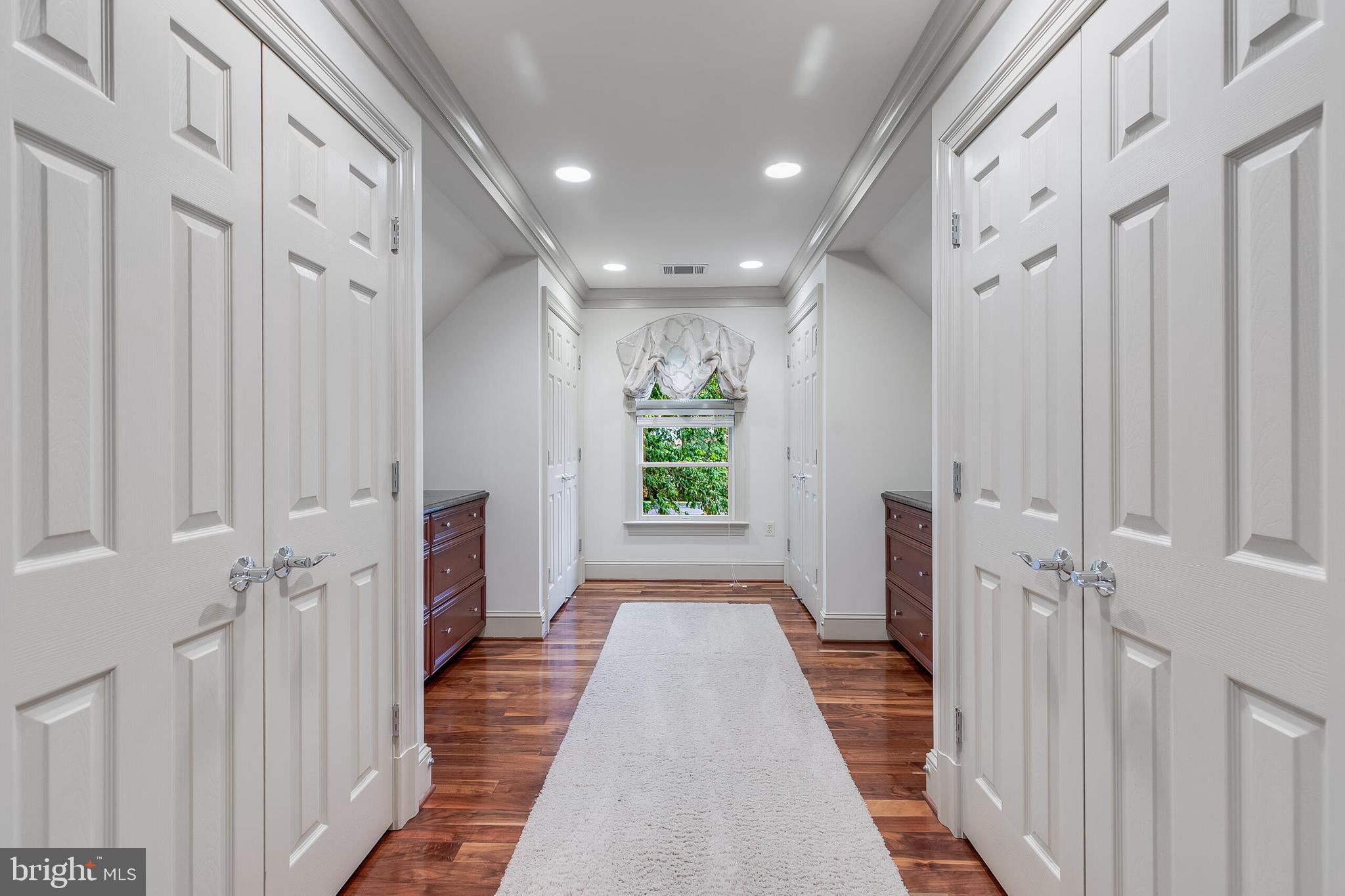 HANNAH HILLS - Residential