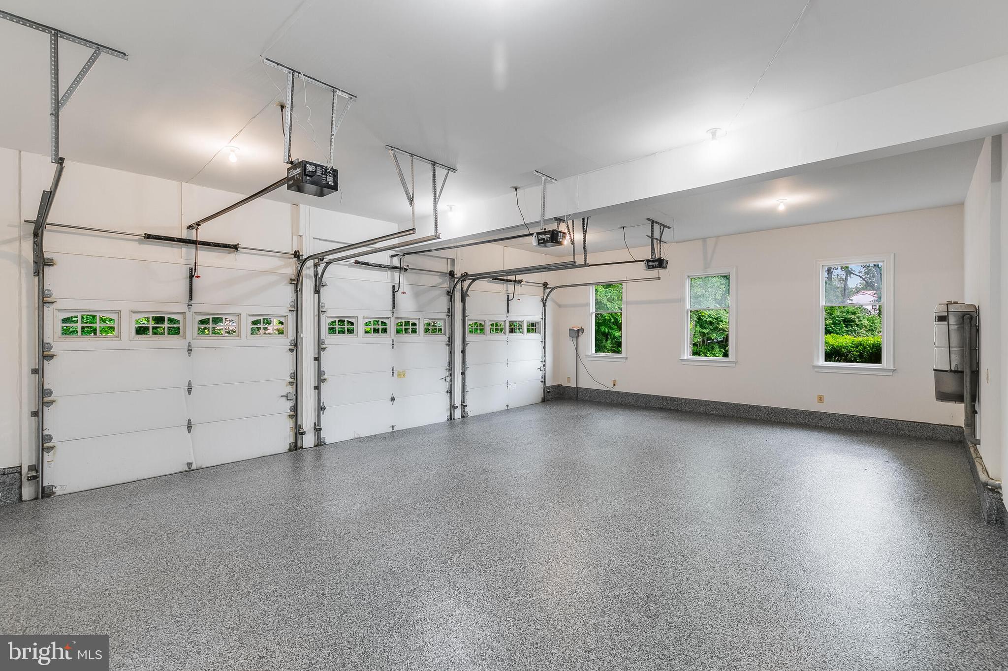 HANNAH HILLS - Residential