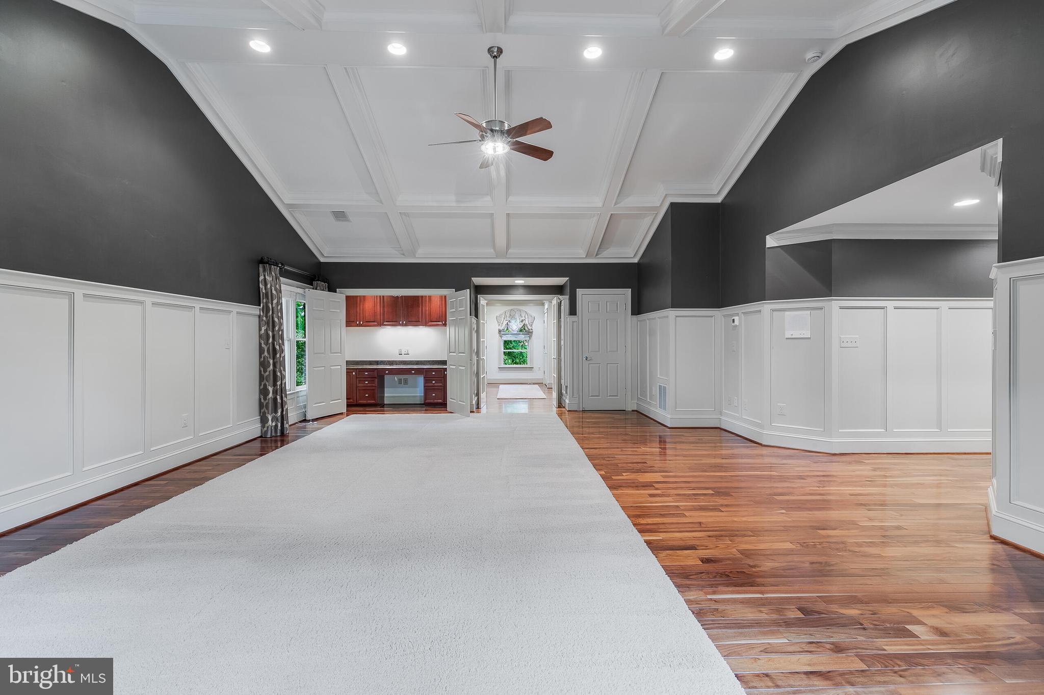 HANNAH HILLS - Residential