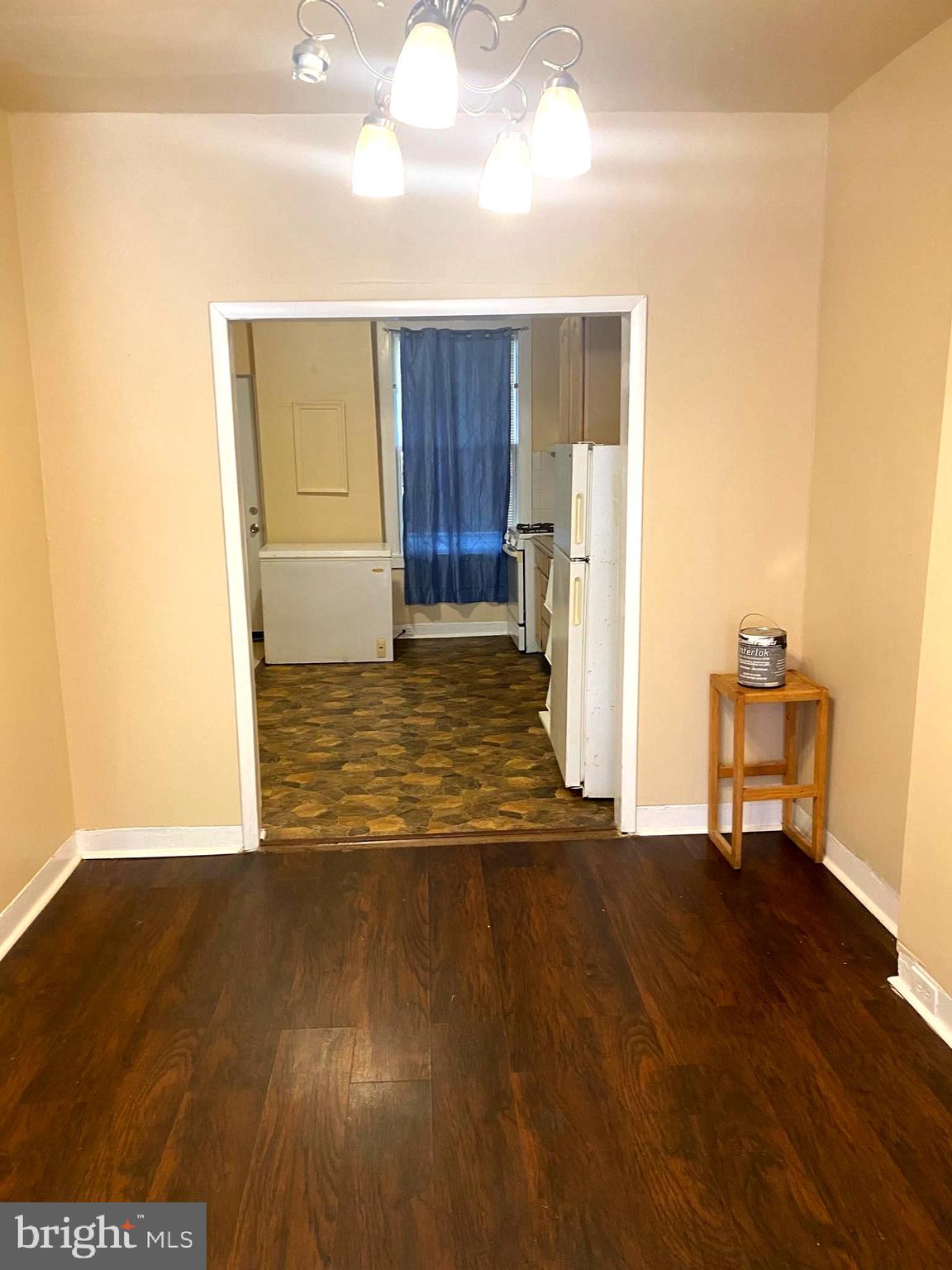 BOOTH-BOYD - Residential