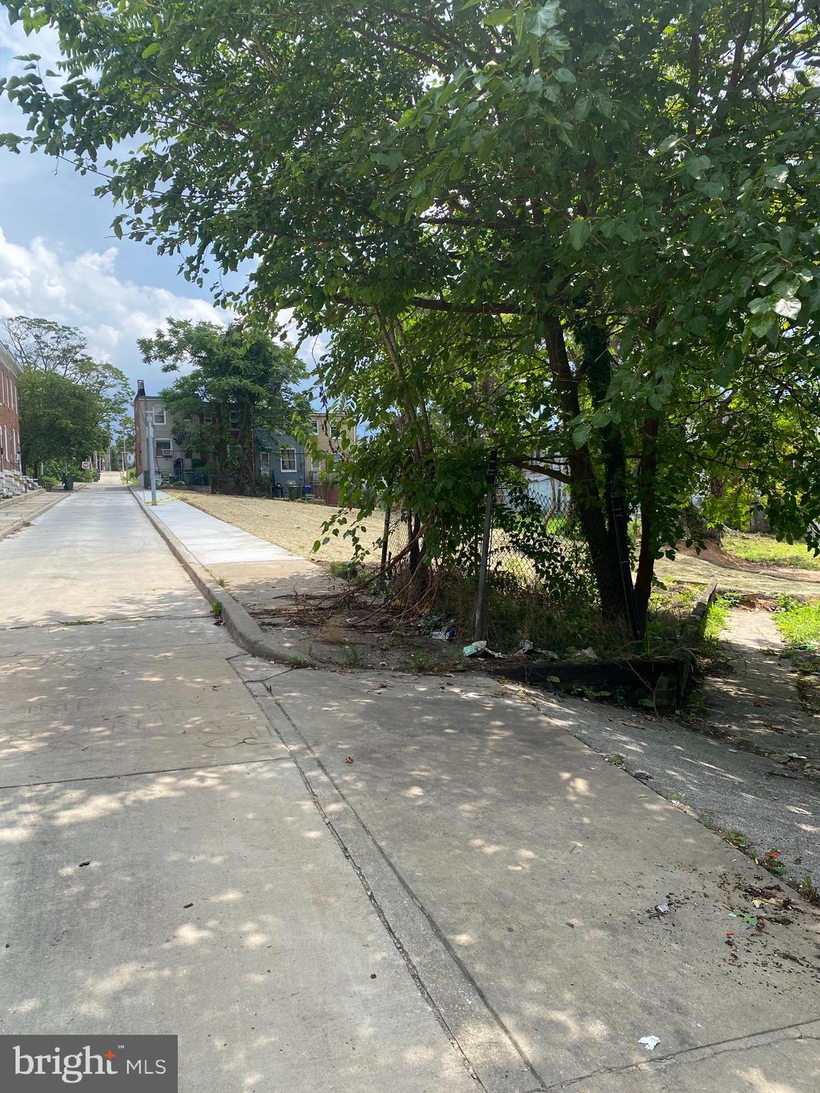 BOOTH-BOYD - Residential