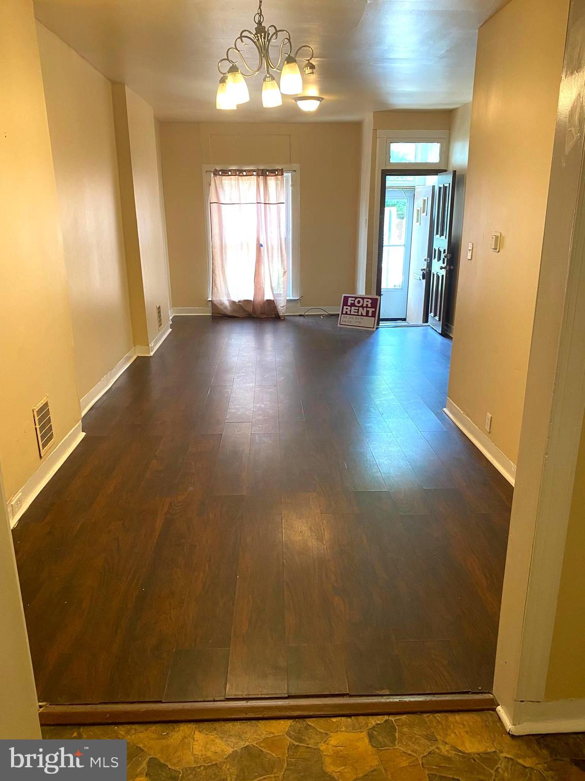 BOOTH-BOYD - Residential