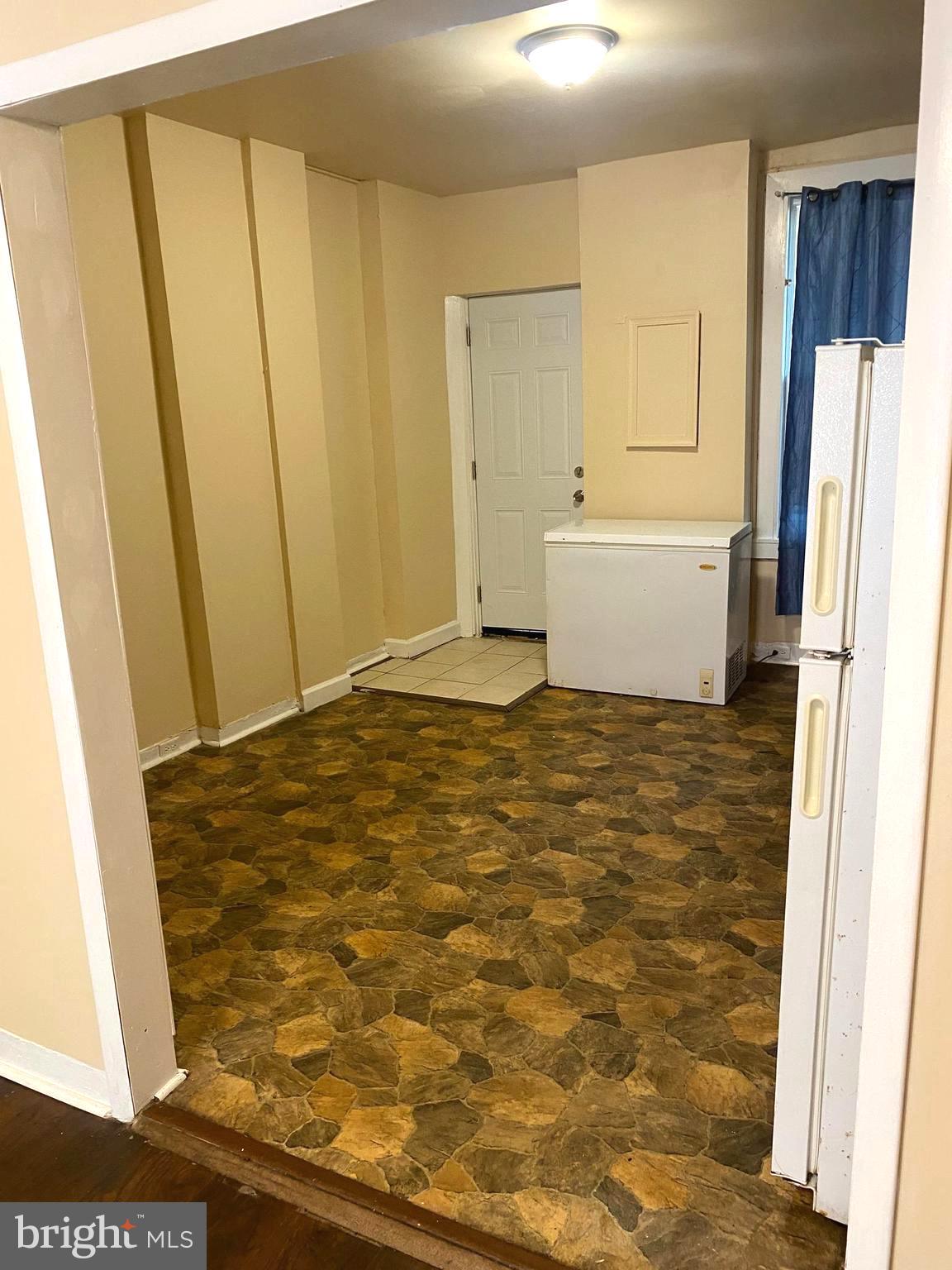 BOOTH-BOYD - Residential