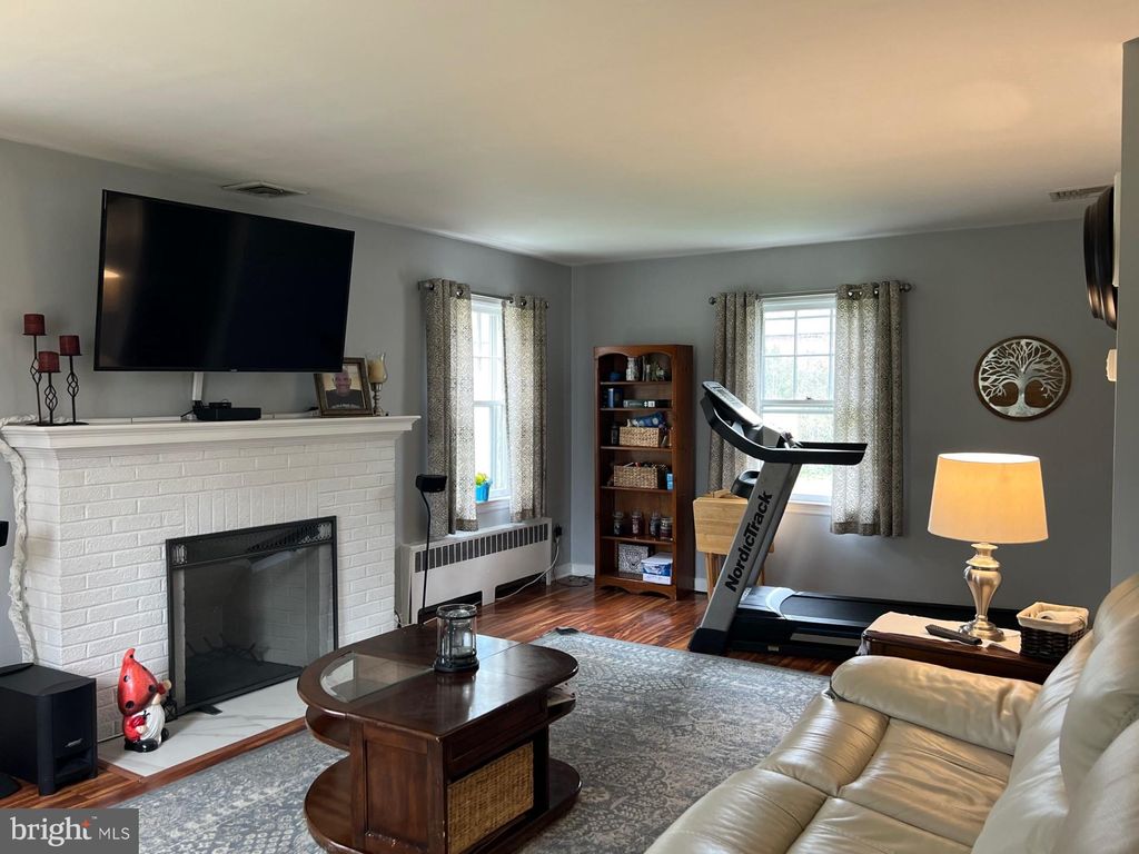 Photo of 1021 Skyline Drive, Lancaster, PA 17601 (MLS # PALA2049036)