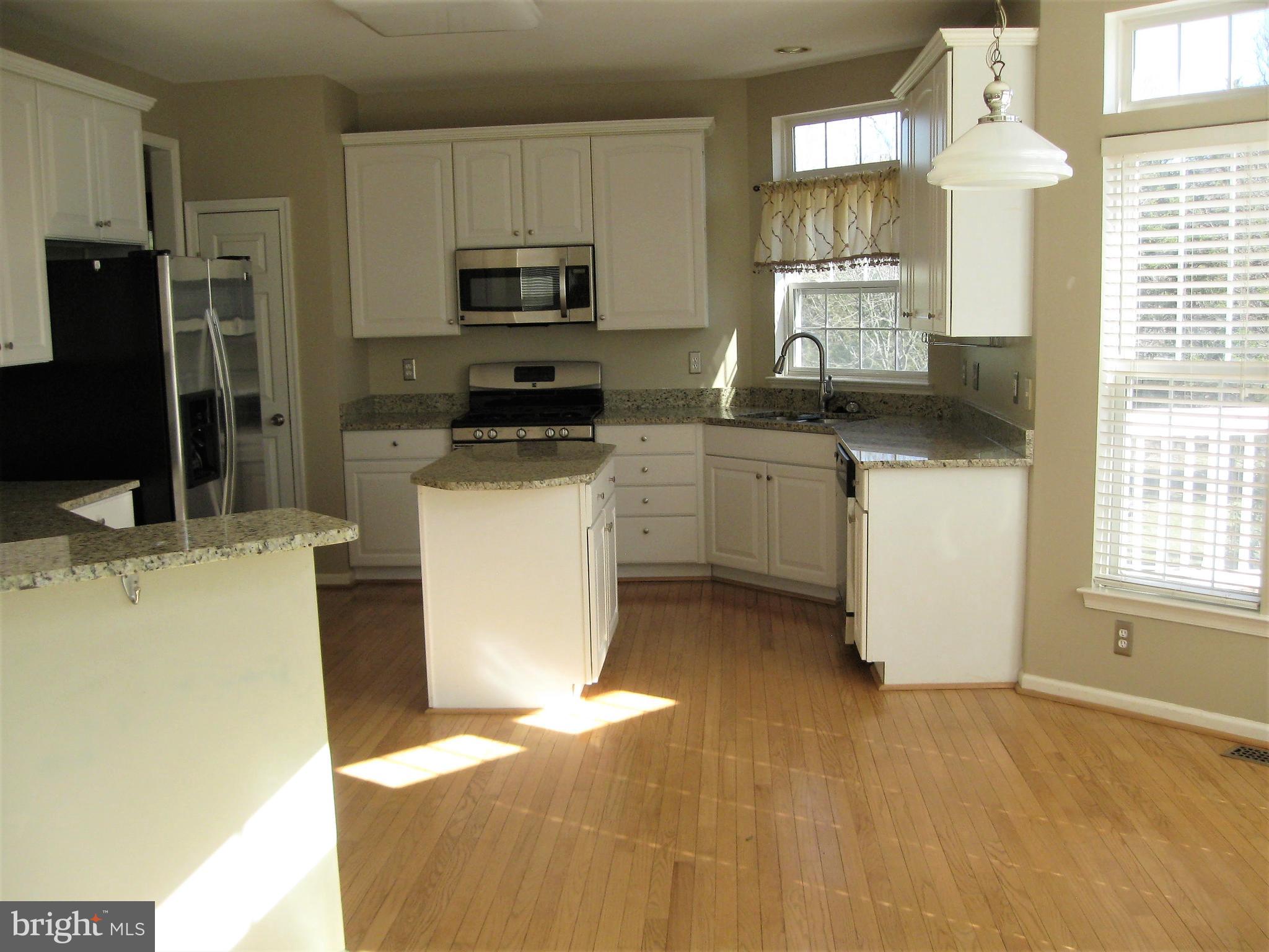 RYANS RIDGE - Residential Lease