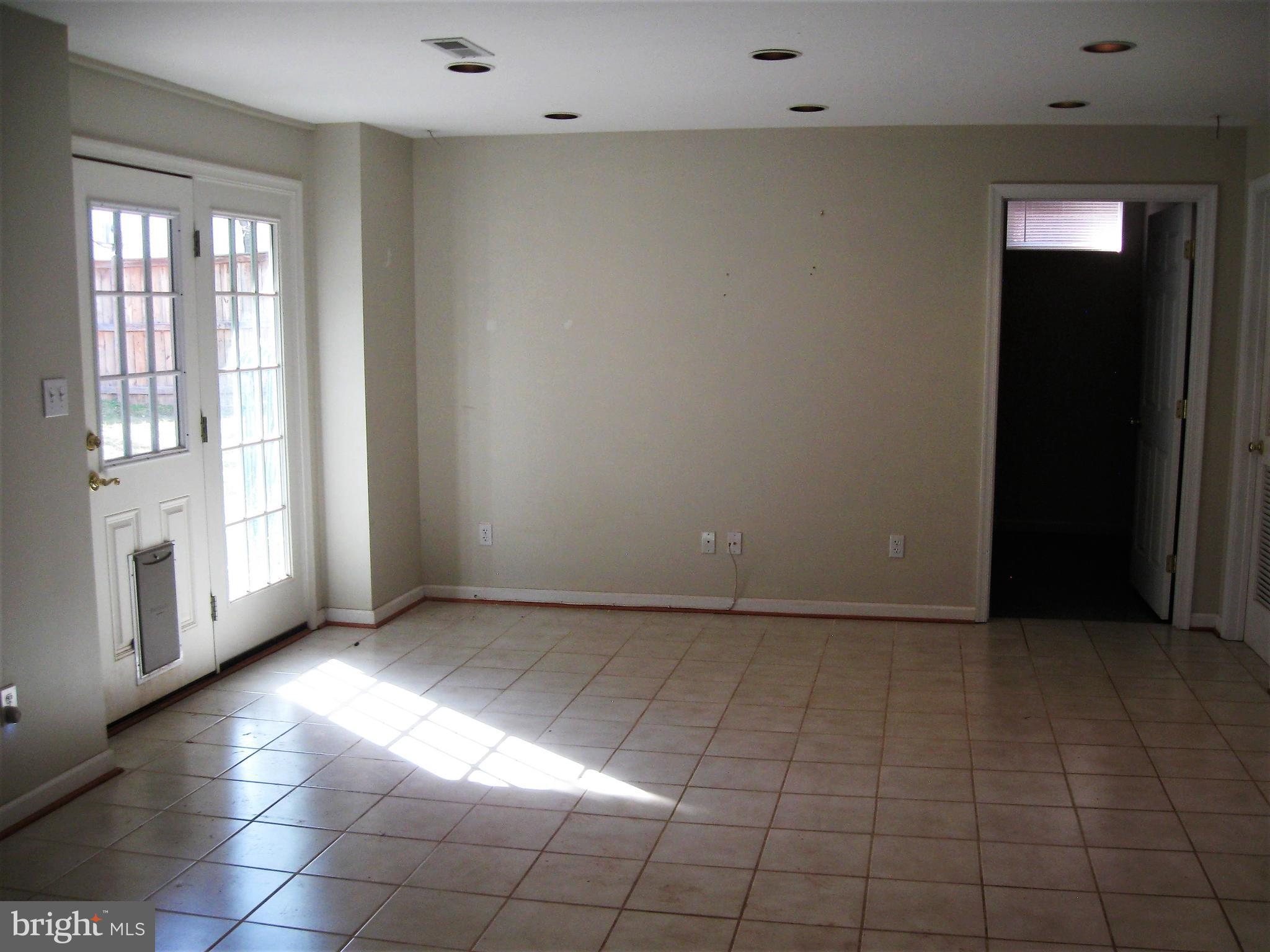 RYANS RIDGE - Residential Lease