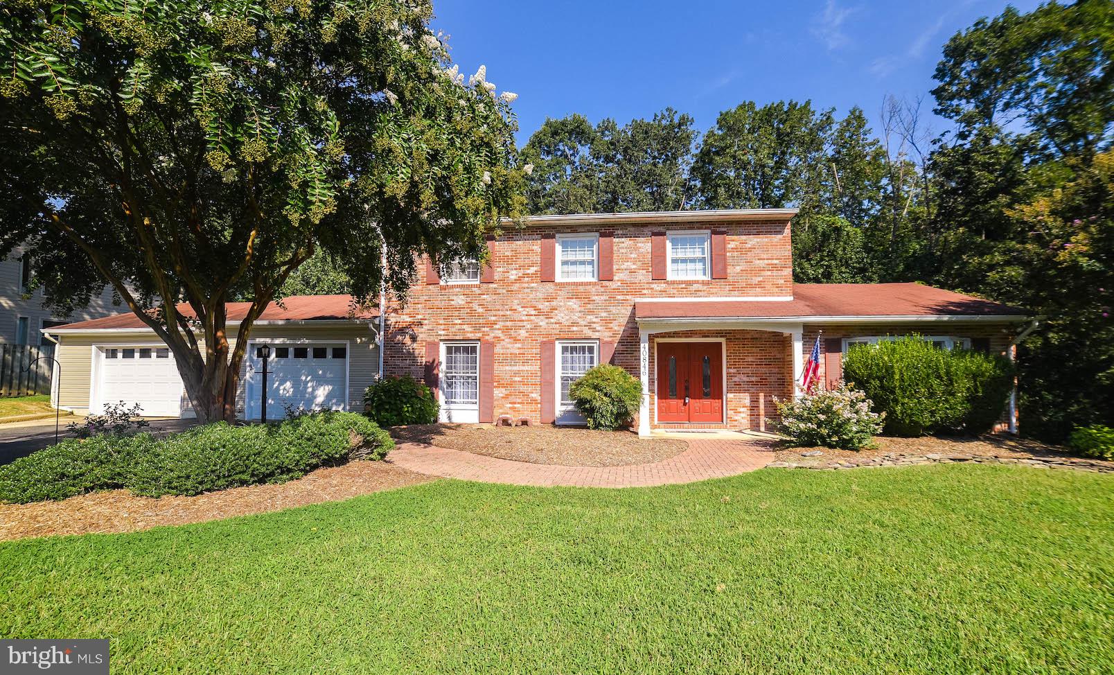 BRETON BAY ESTATES - Residential