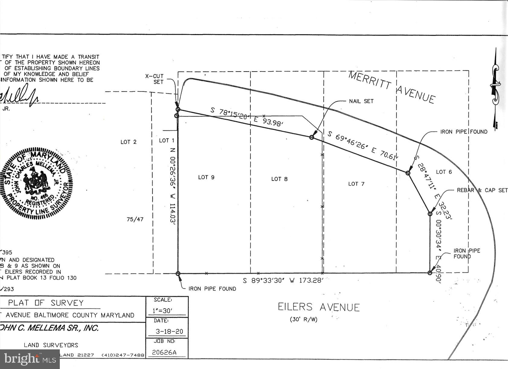 Main image without alt text