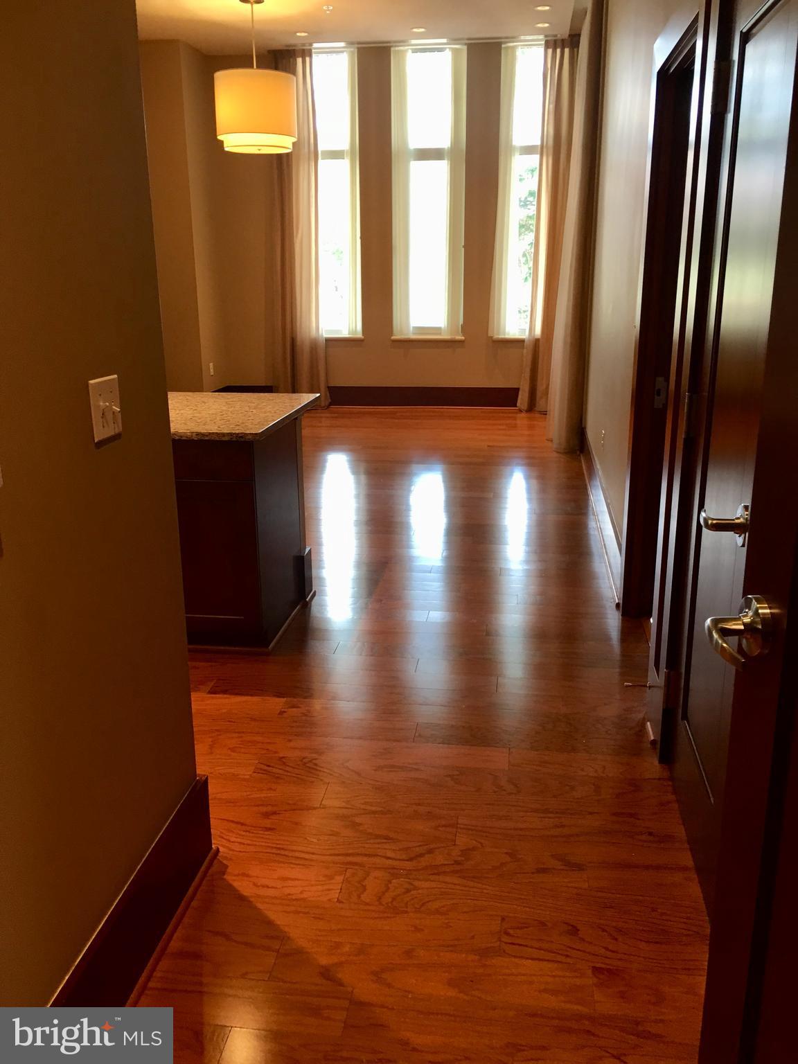 ONE PARK CREST CONDOMINIUM - Residential Lease