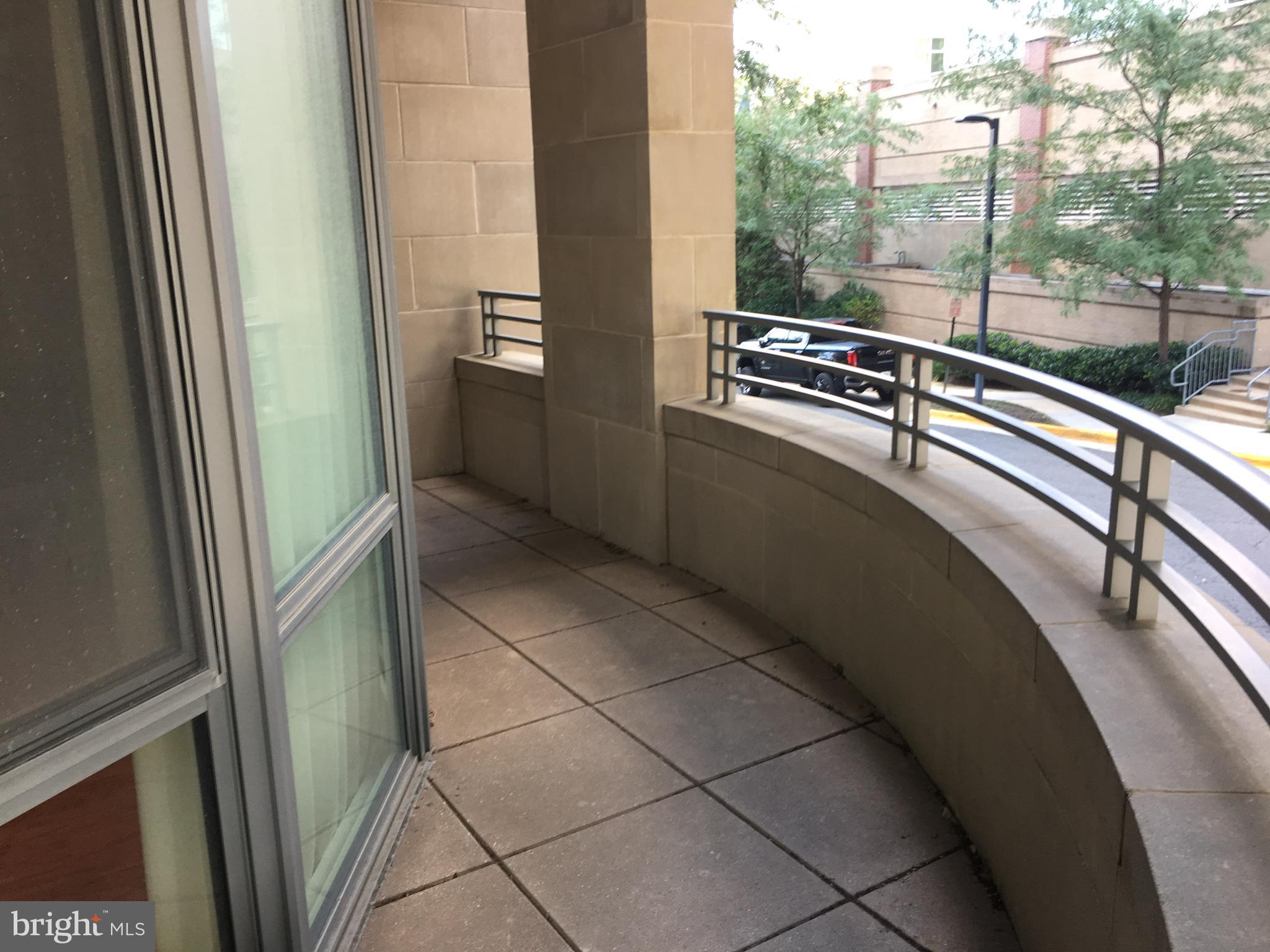 ONE PARK CREST CONDOMINIUM - Residential Lease