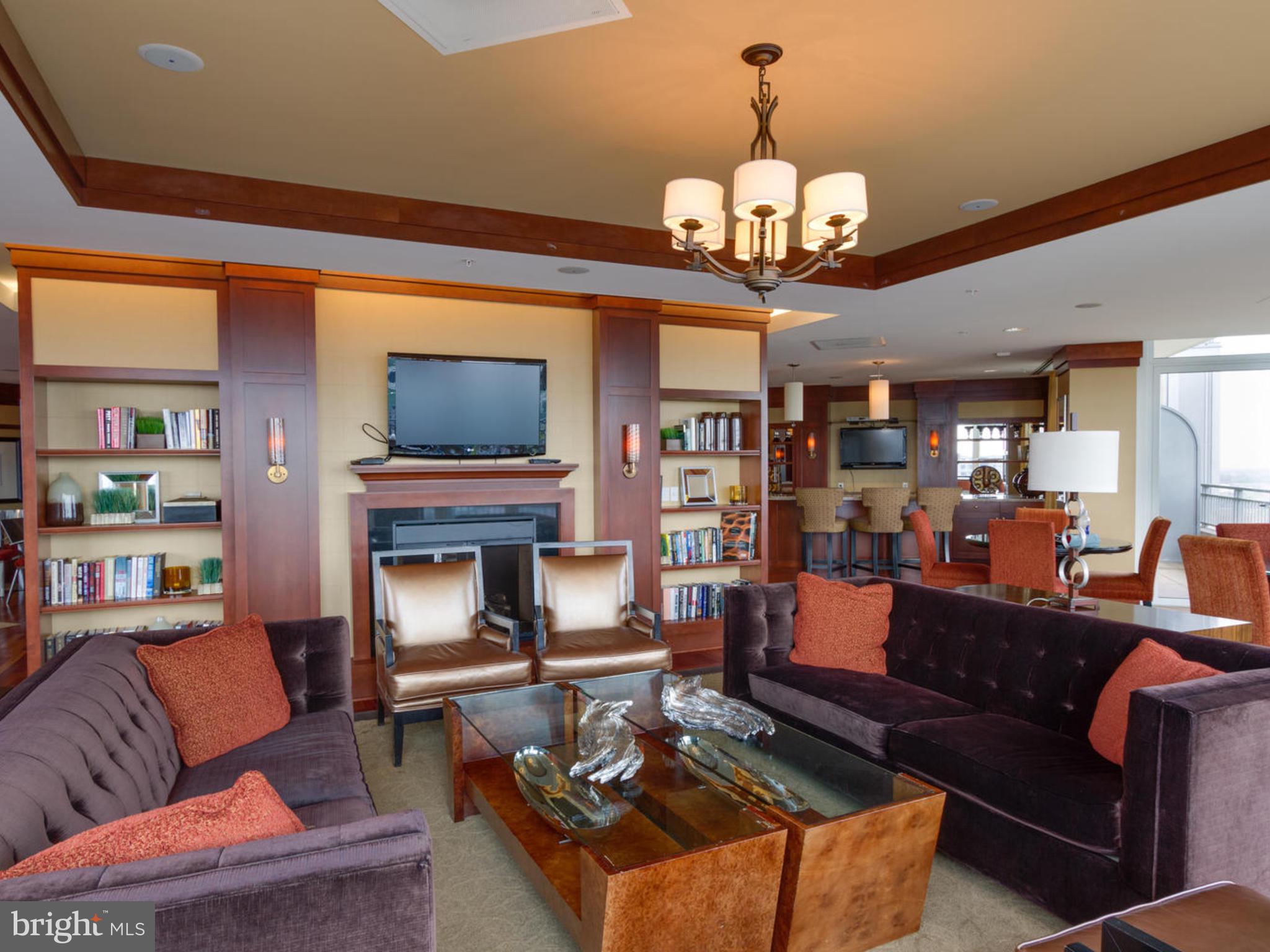 ONE PARK CREST CONDOMINIUM - Residential Lease