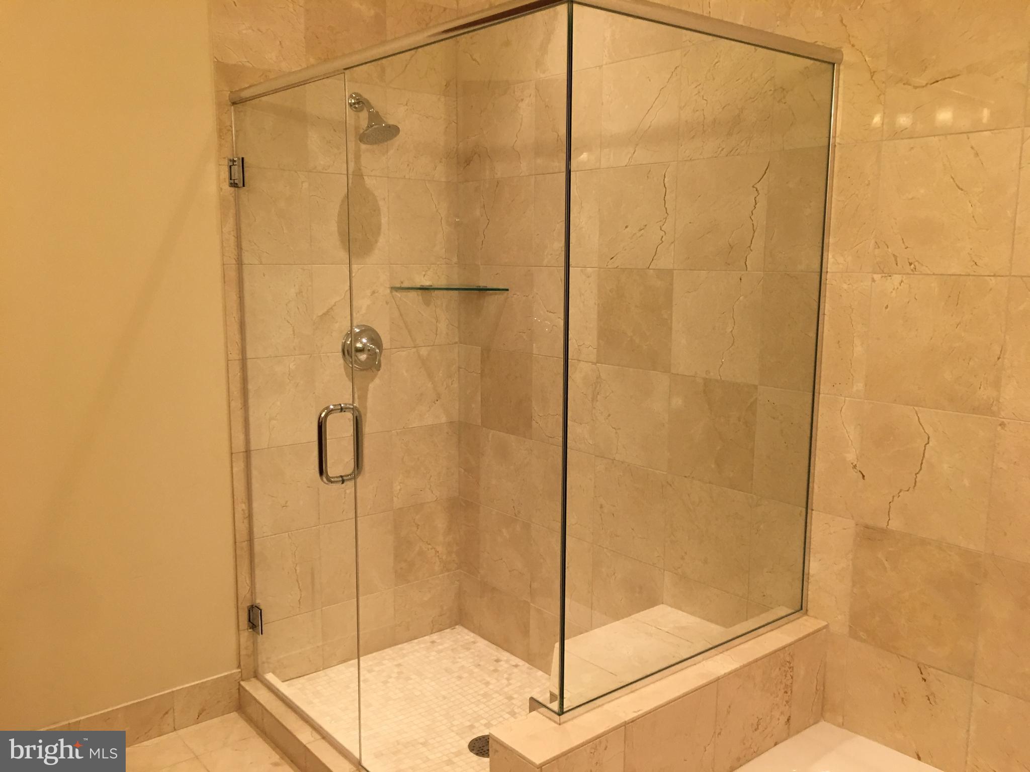 ONE PARK CREST CONDOMINIUM - Residential Lease