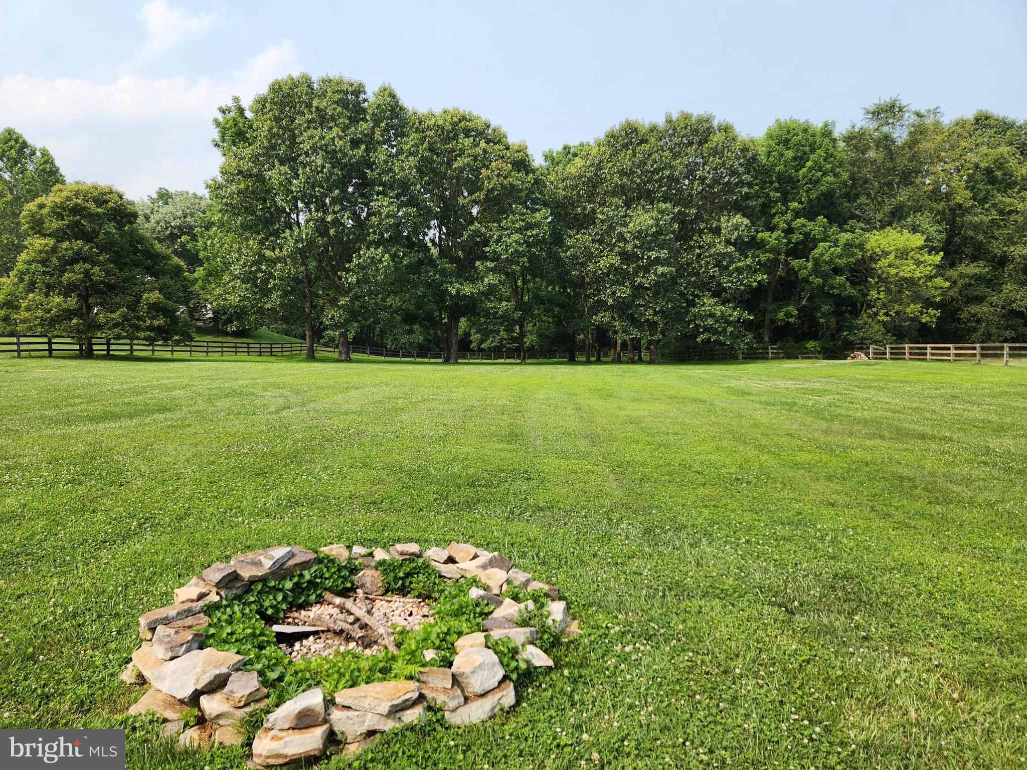 HICKORY RIDGE - Residential