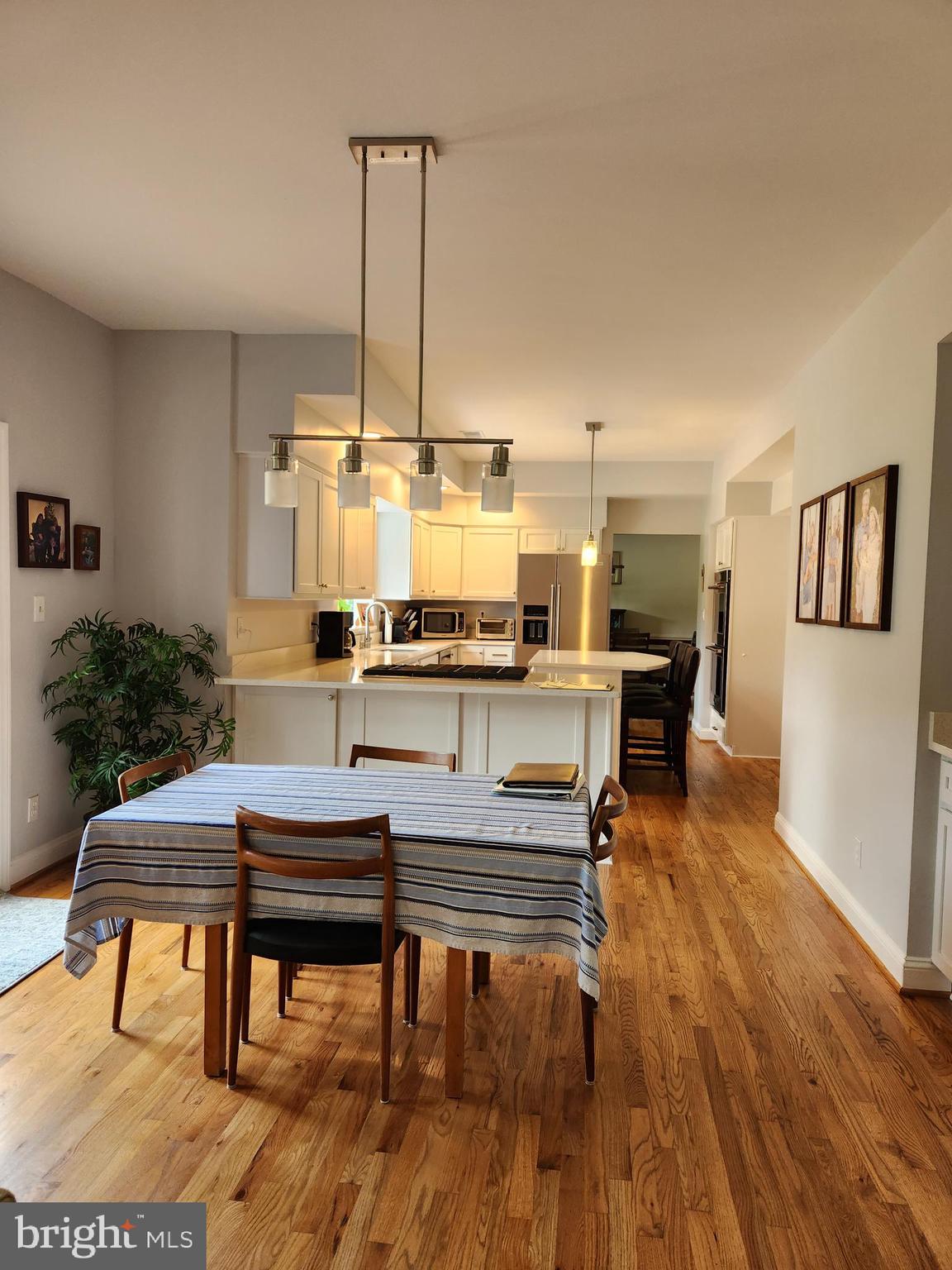 HICKORY RIDGE - Residential