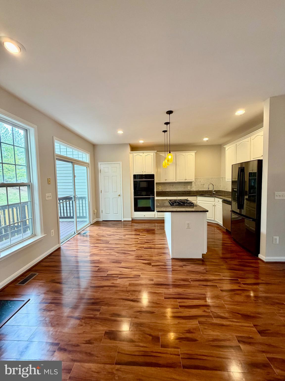 RIPPON LANDING - Residential
