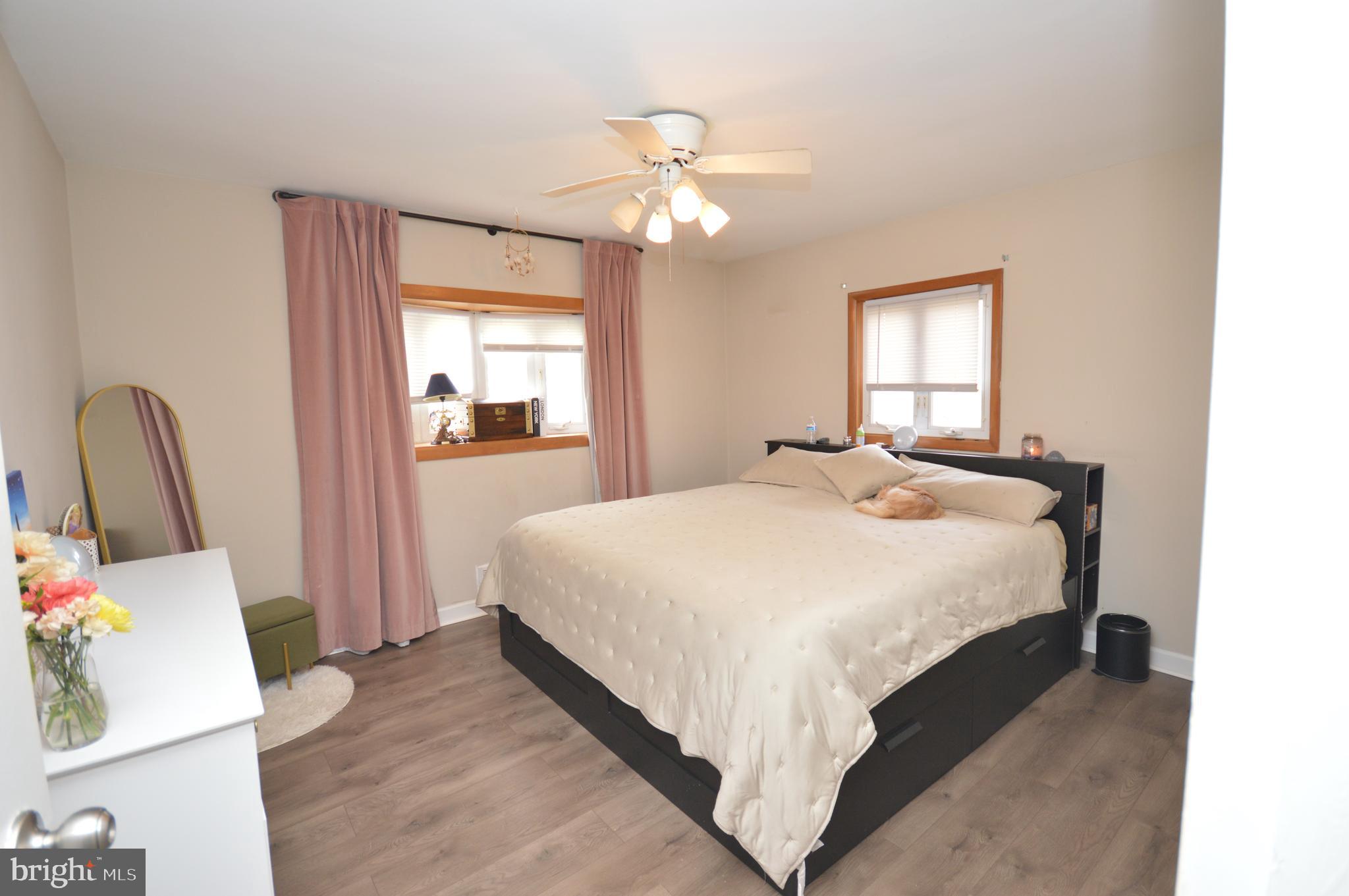 VALLEY VIEW - Residential Lease