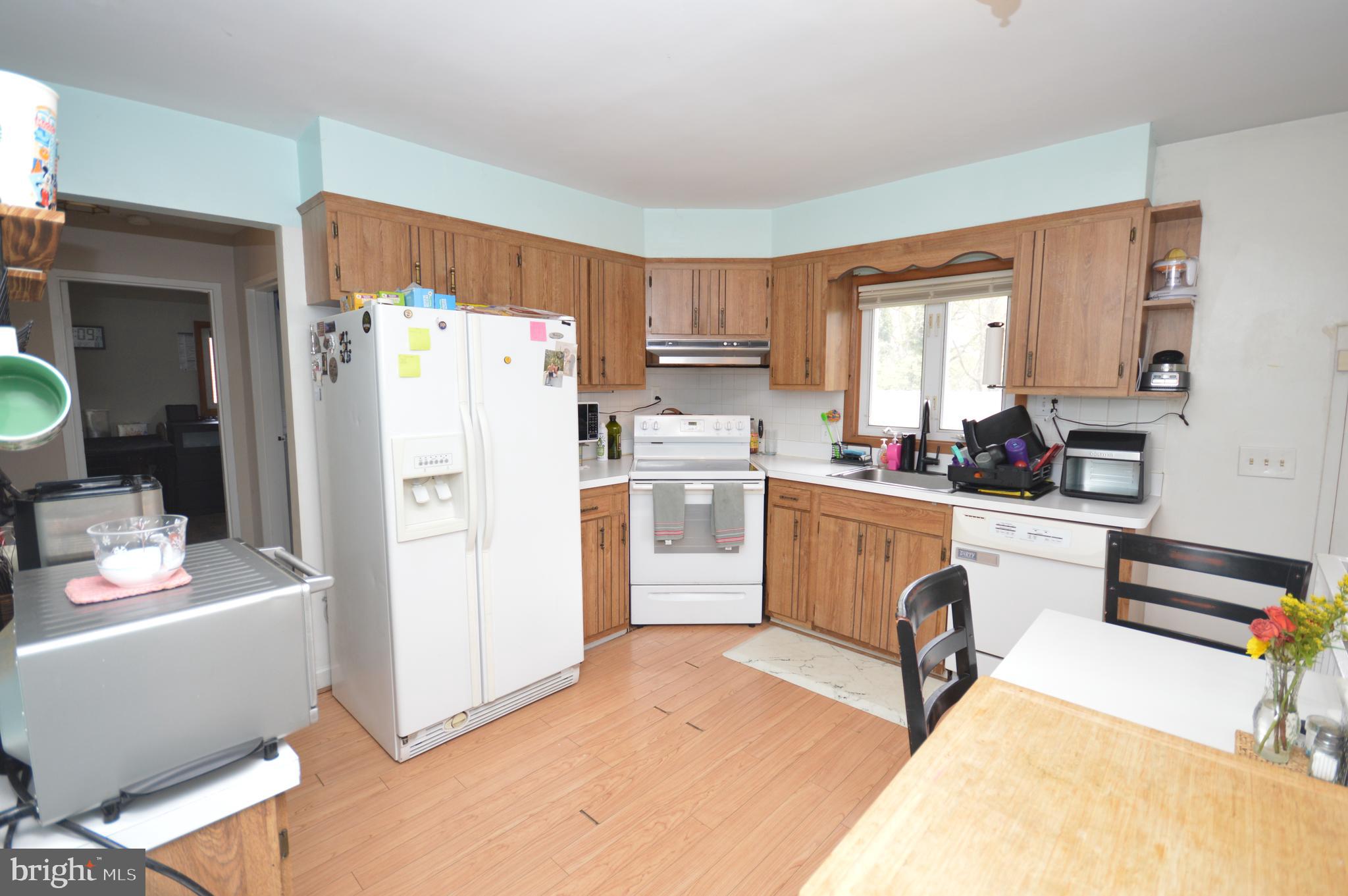 VALLEY VIEW - Residential Lease