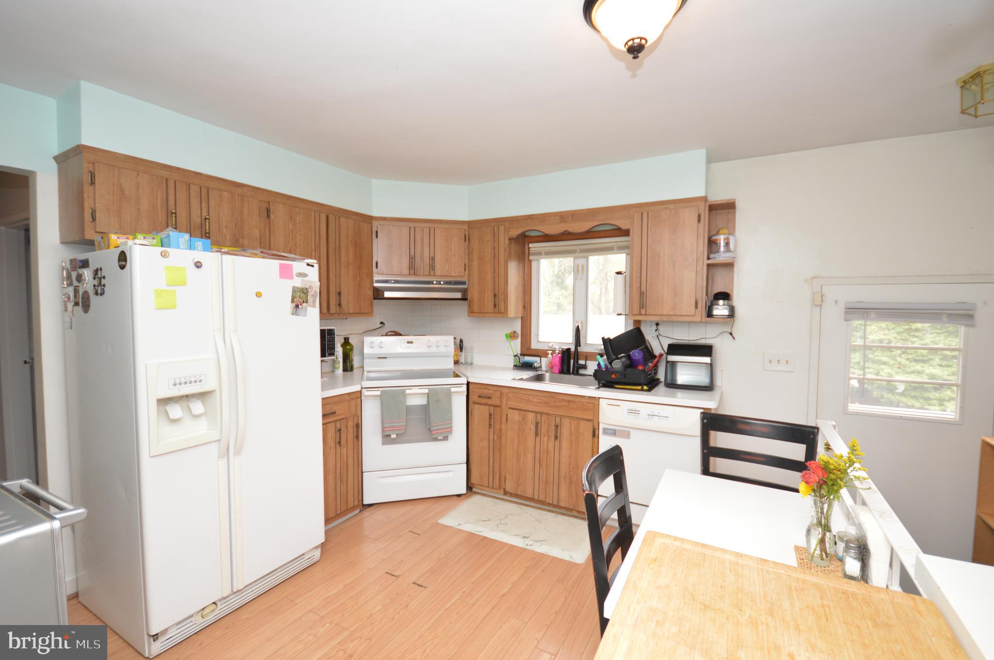 VALLEY VIEW - Residential Lease