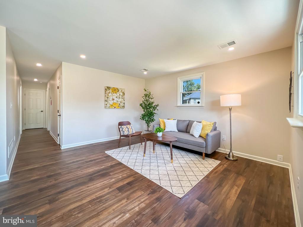 STONYBROOK - Residential