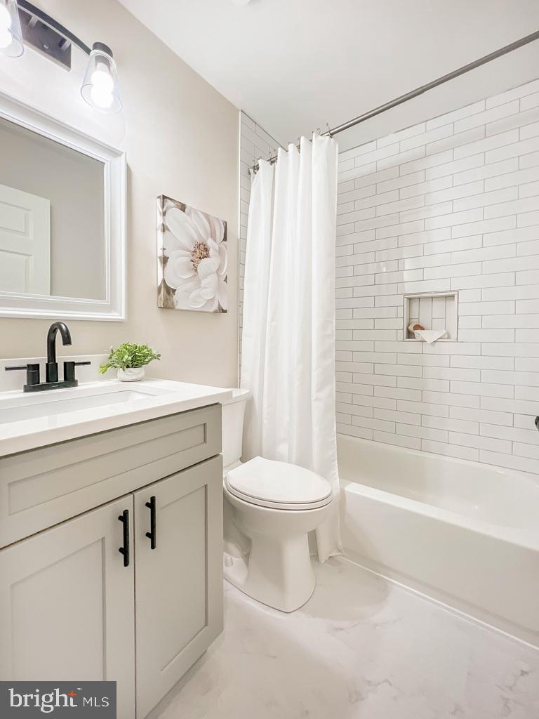 STONYBROOK - Residential