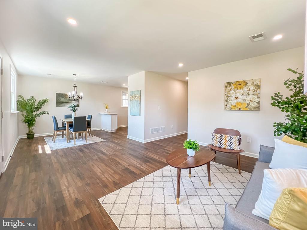 STONYBROOK - Residential