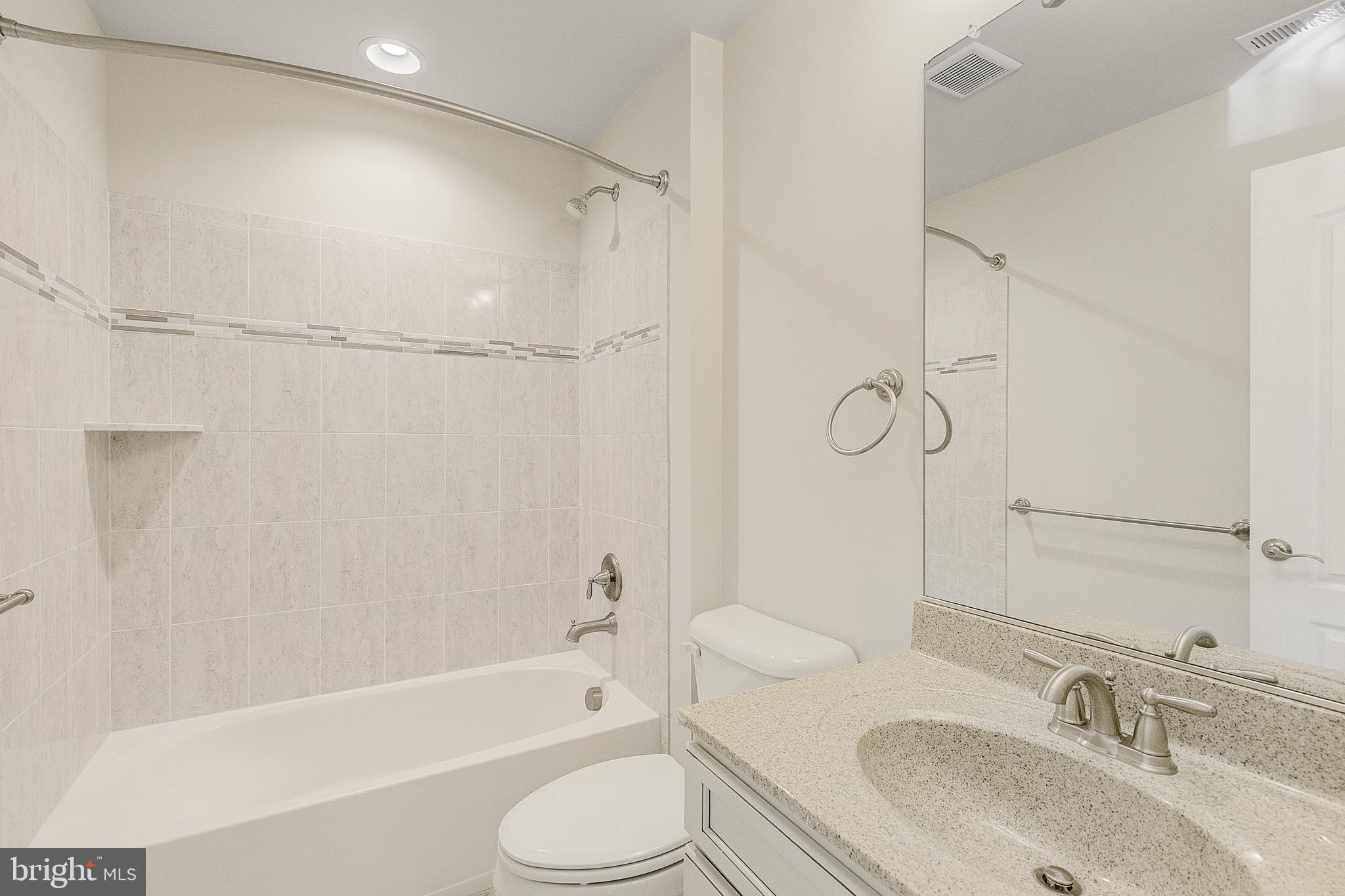 FARMS AT HUNTING CREEK - Residential