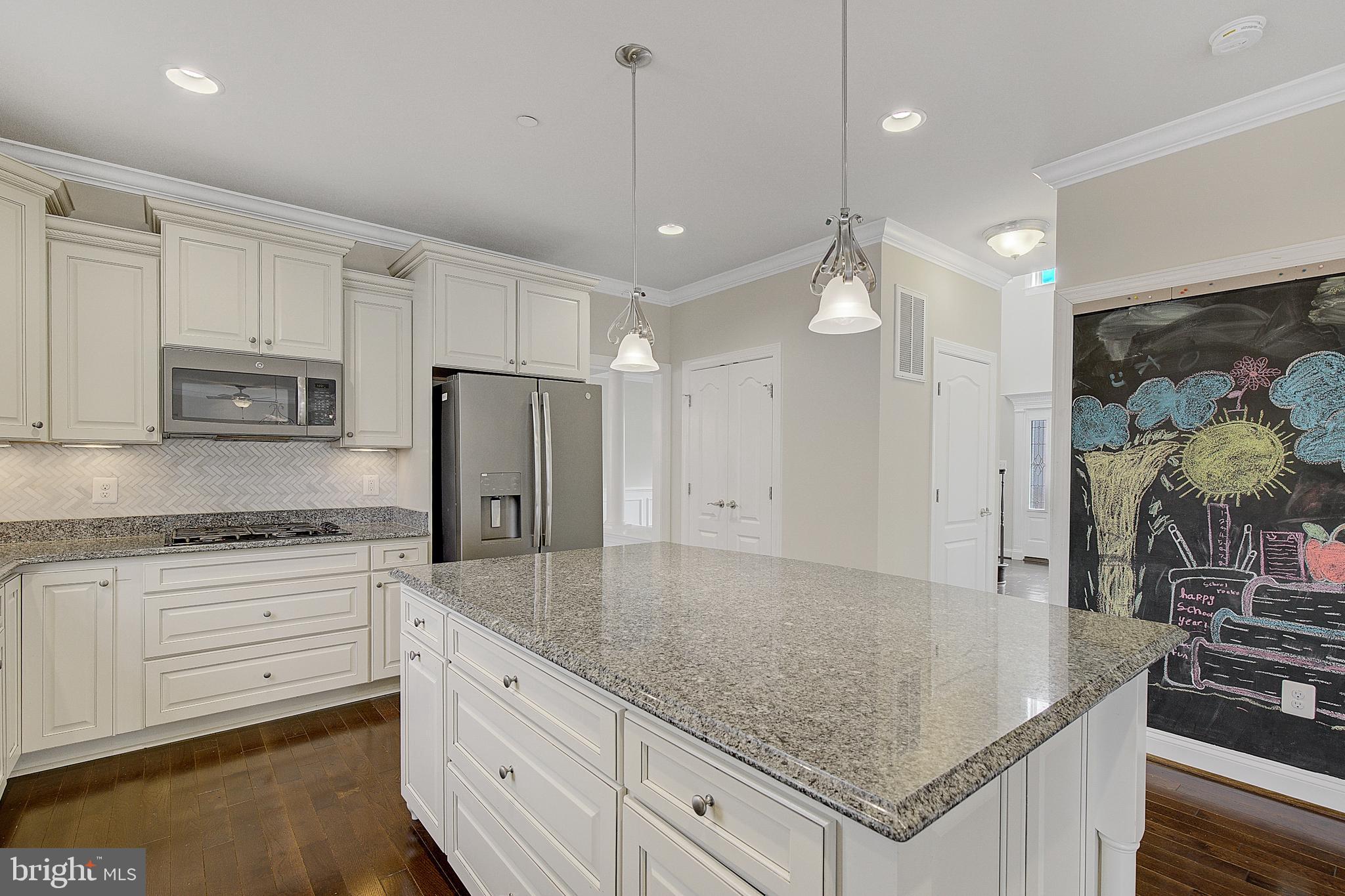 FARMS AT HUNTING CREEK - Residential