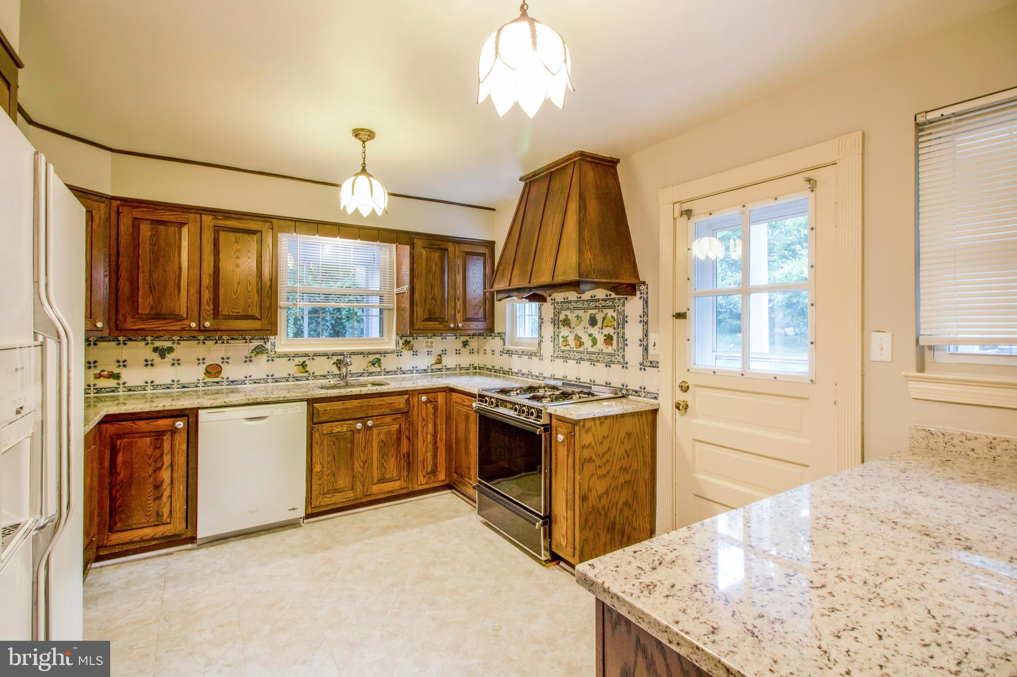 AURORA HILLS - Residential Lease