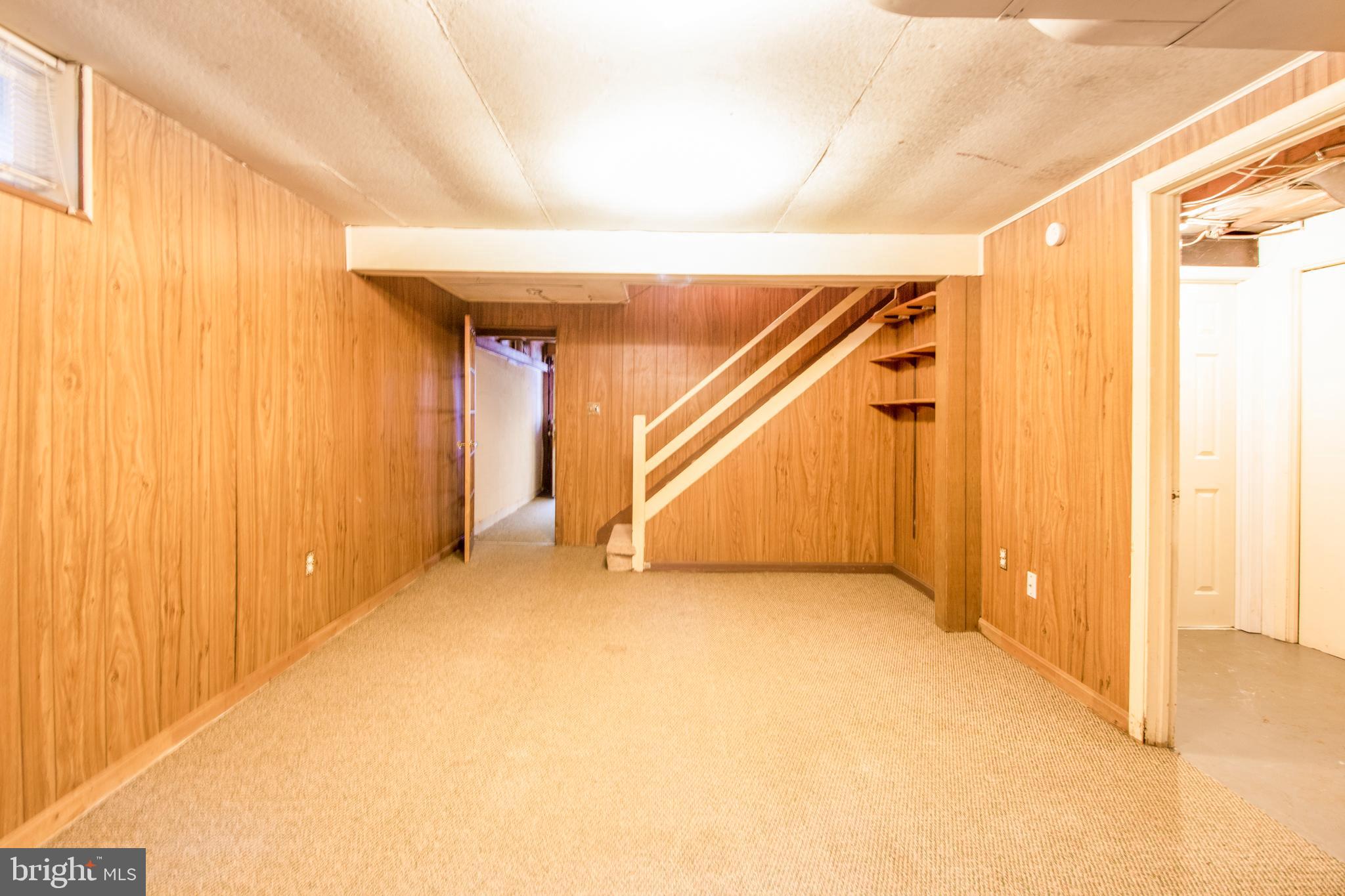 AURORA HILLS - Residential Lease