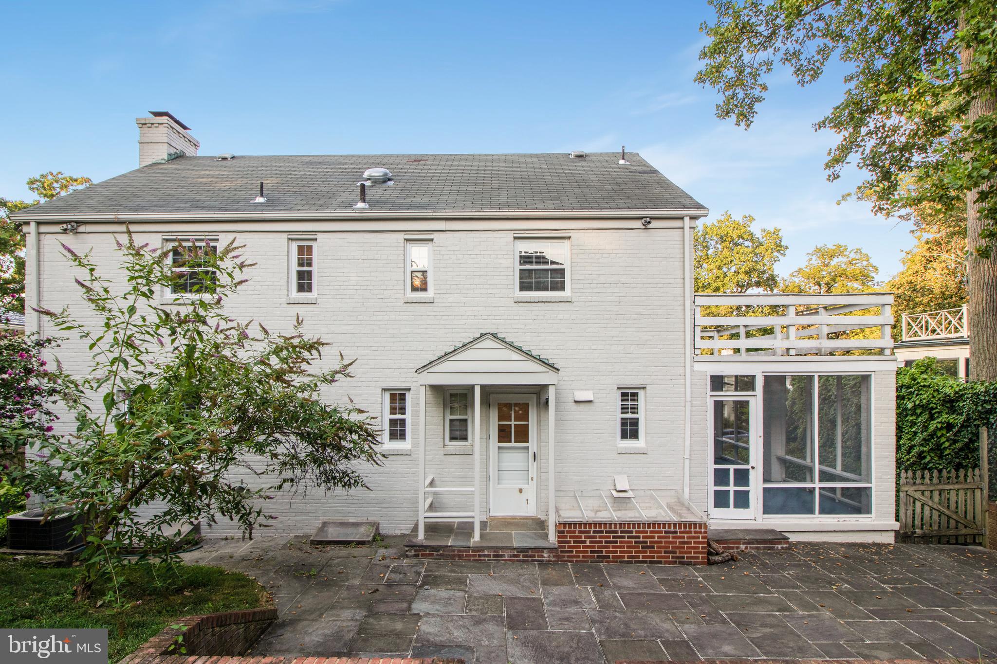 AURORA HILLS - Residential Lease