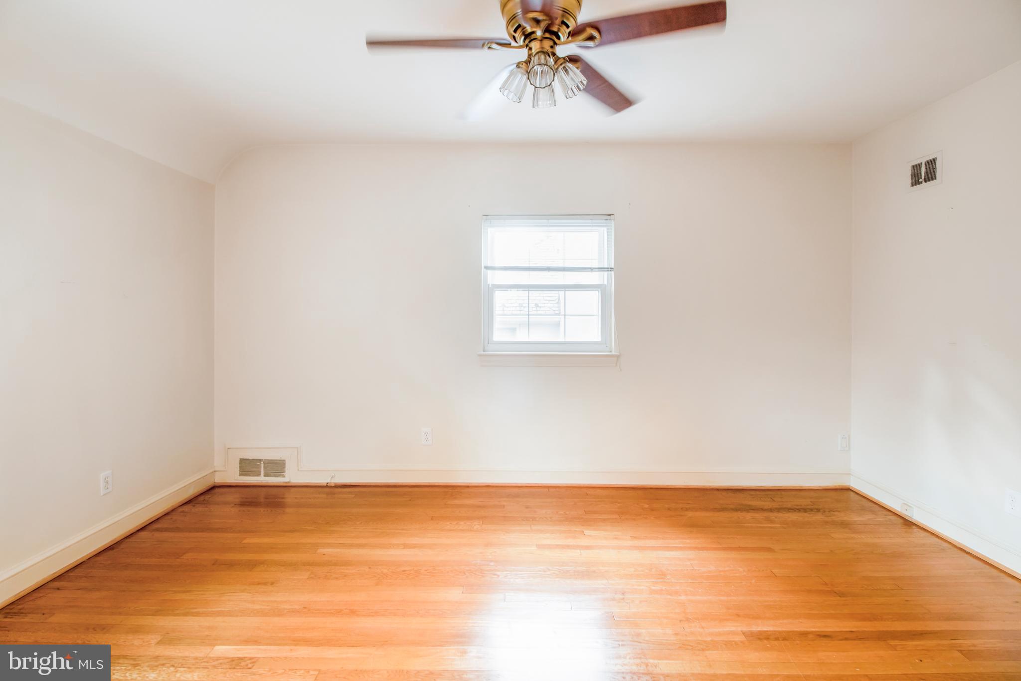 AURORA HILLS - Residential Lease