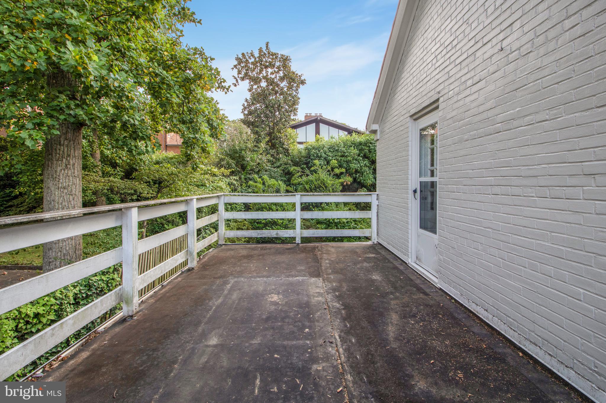 AURORA HILLS - Residential Lease