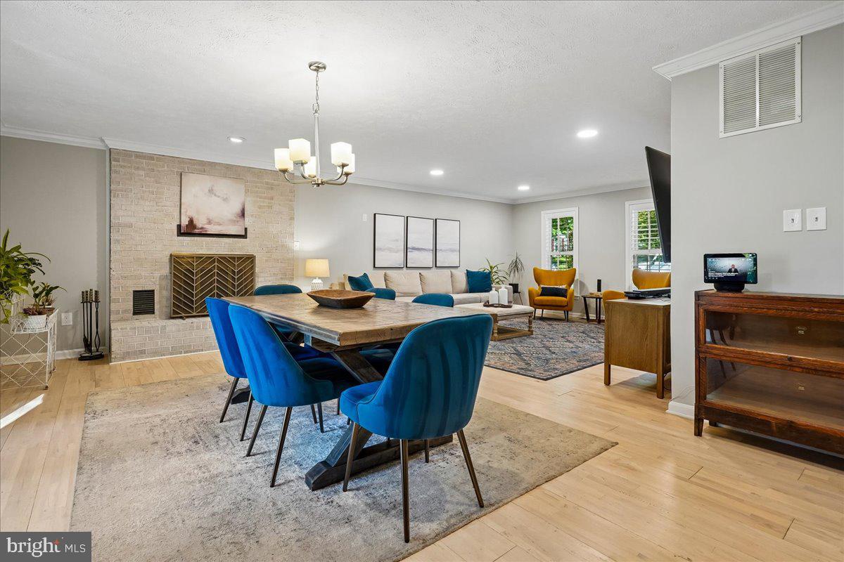 15442 SILVAN GLEN DRIVE