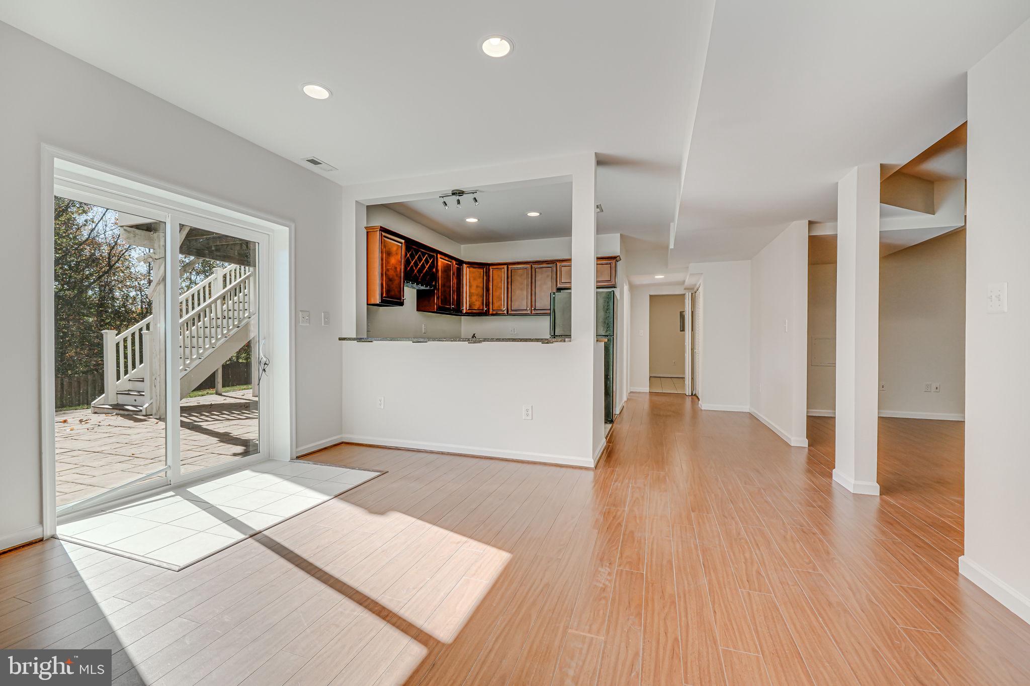 WINSTEAD MANOR - Residential