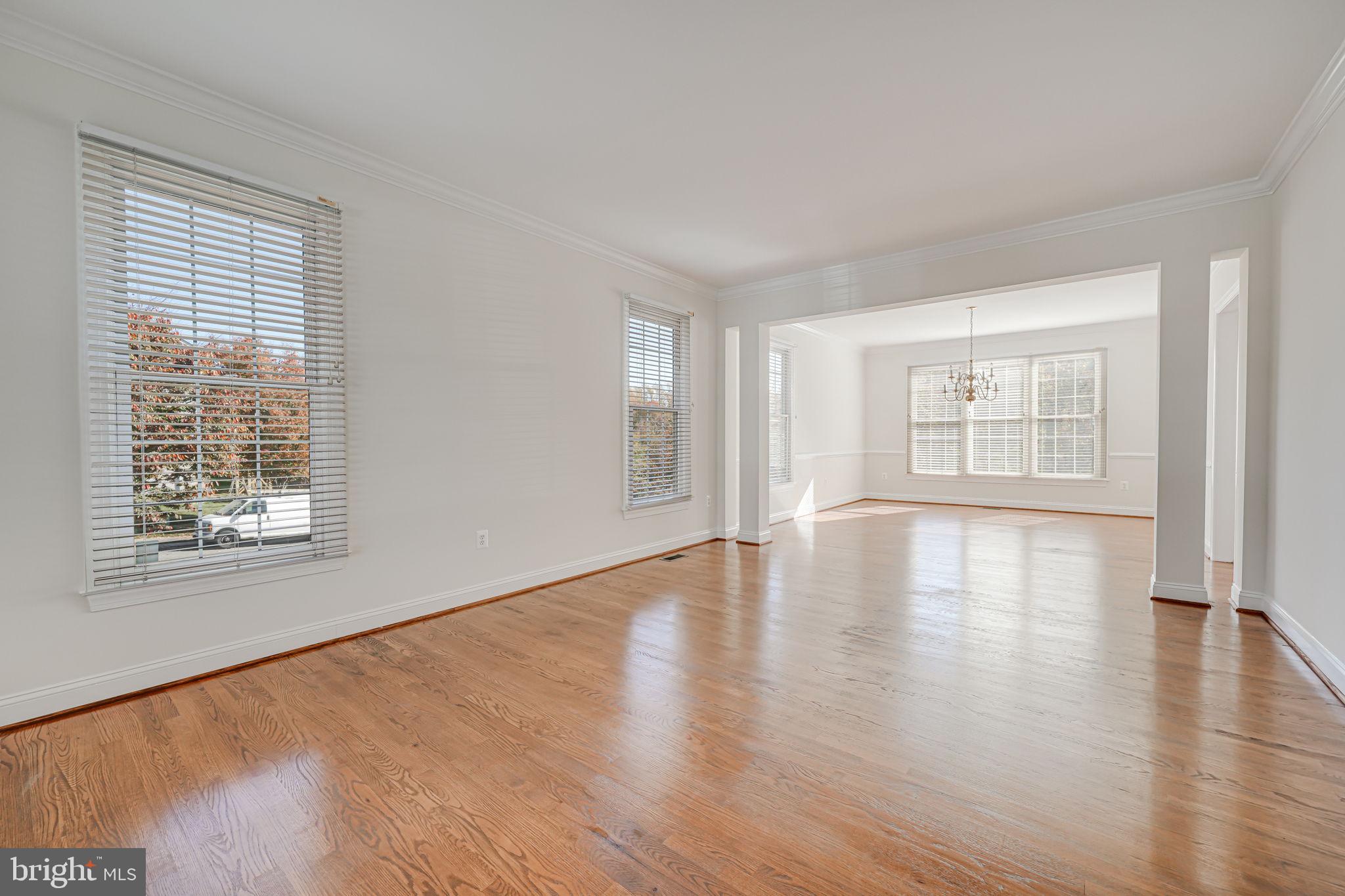 WINSTEAD MANOR - Residential