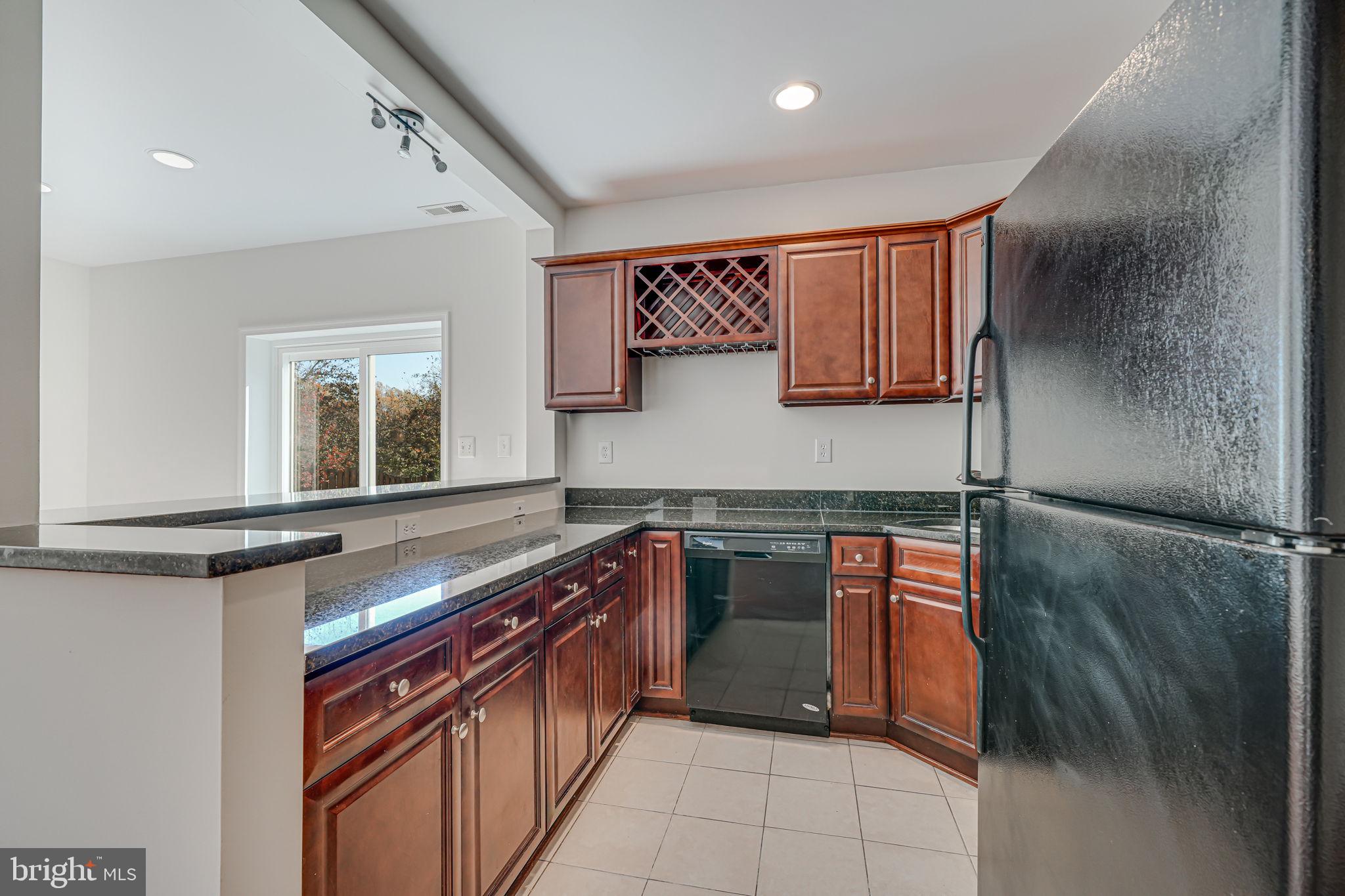 WINSTEAD MANOR - Residential