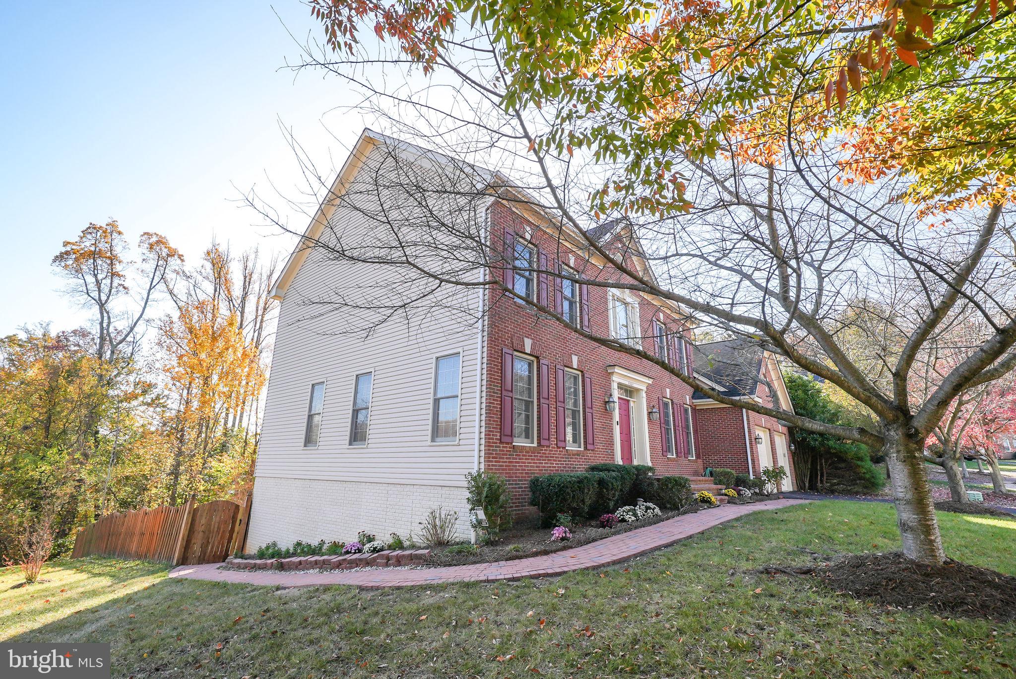 WINSTEAD MANOR - Residential