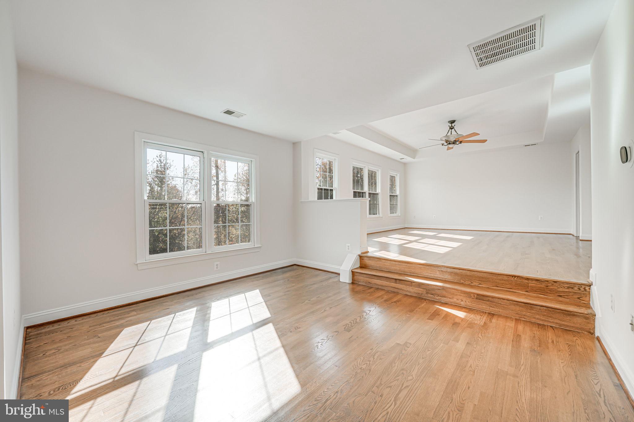 WINSTEAD MANOR - Residential