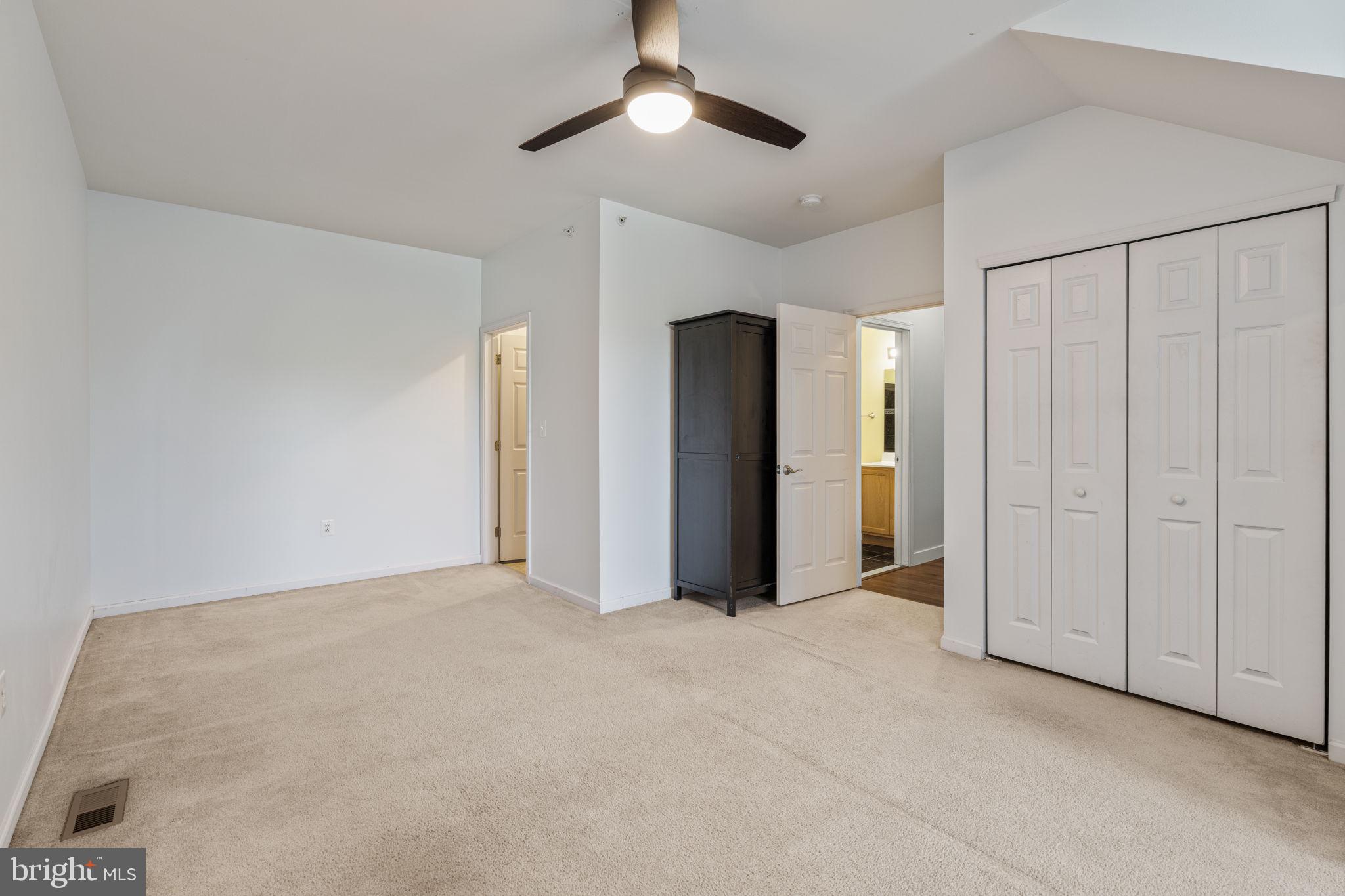 ART MUSEUM AREA - Residential