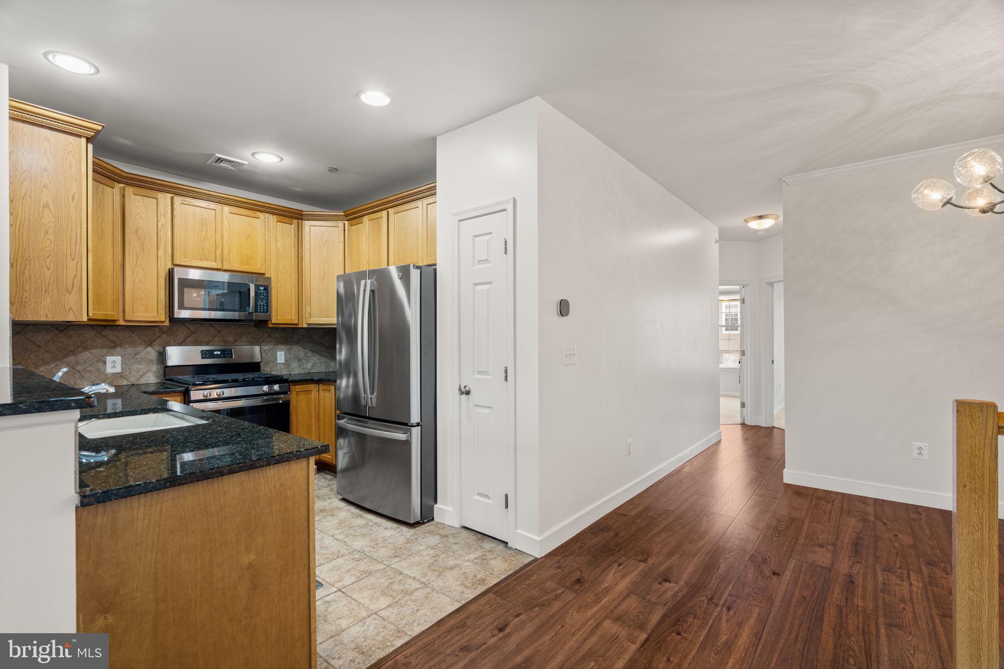 ART MUSEUM AREA - Residential