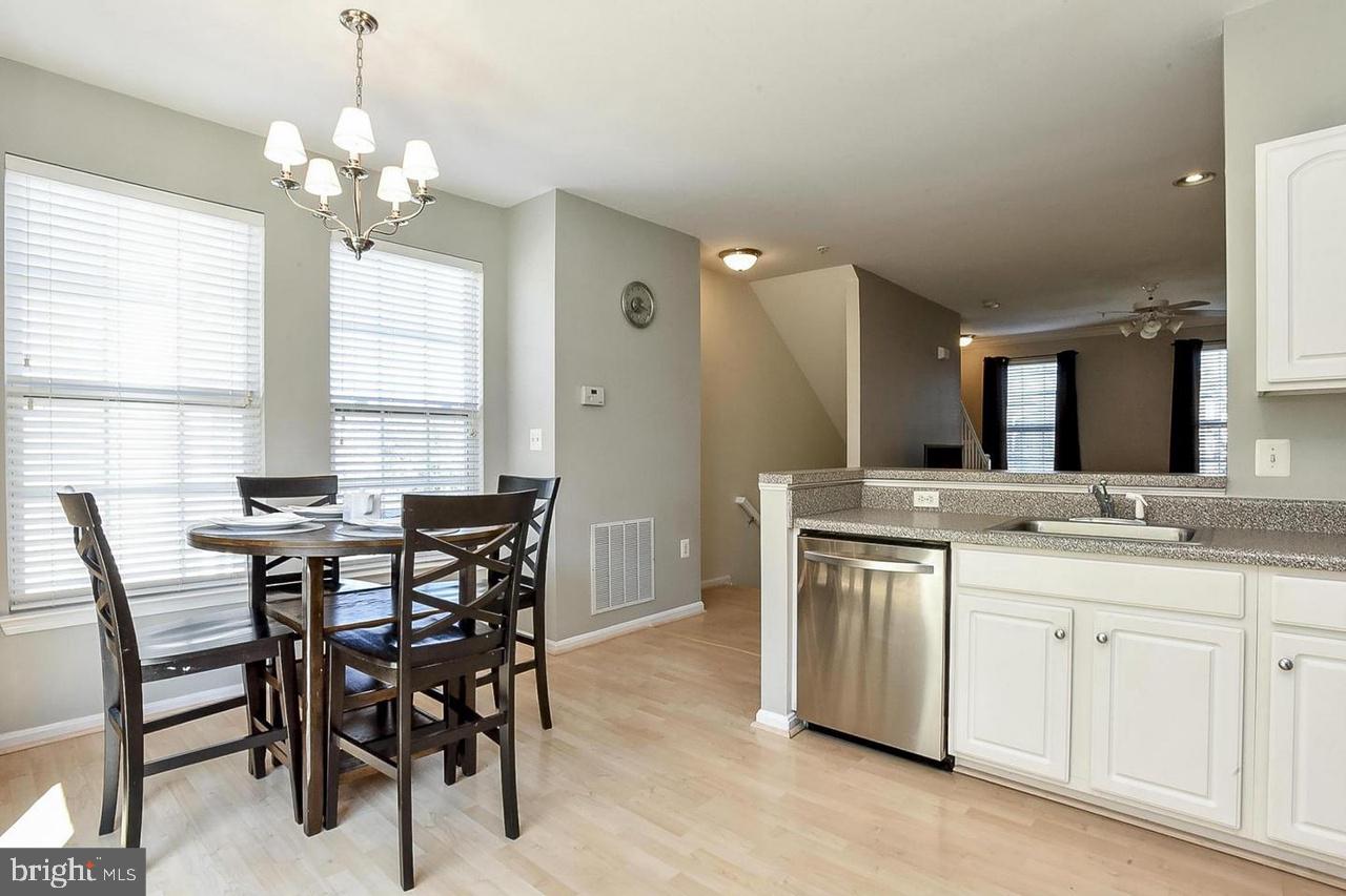 PARKSIDE AT ASHBURN - Residential Lease