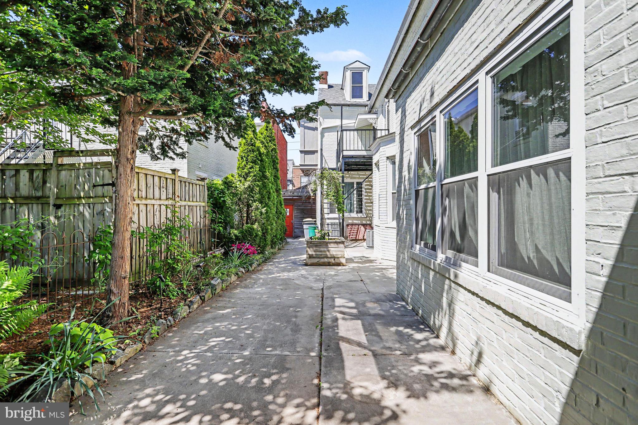 ROSS - Residential