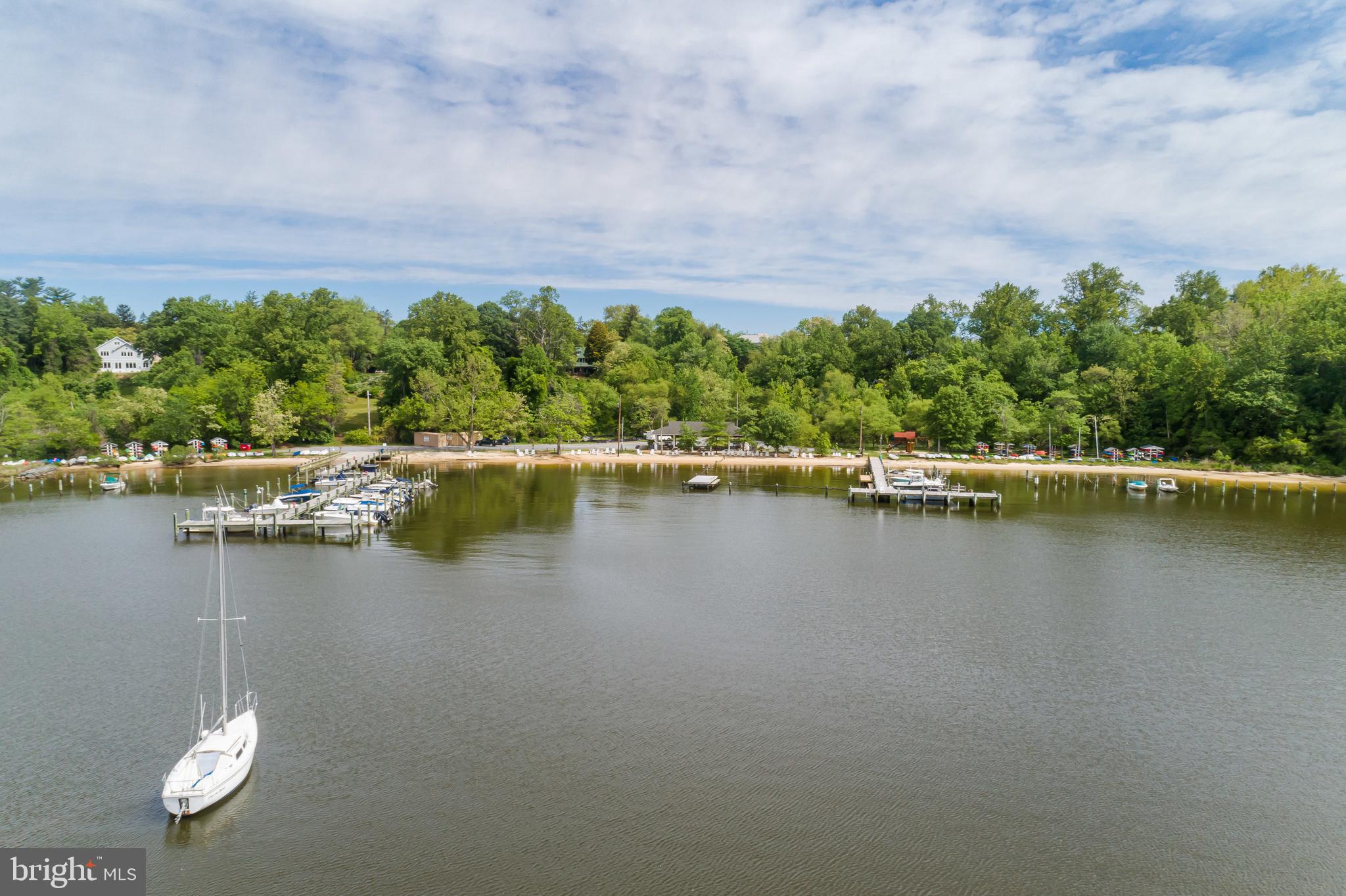 OLDE SEVERNA PARK - Residential