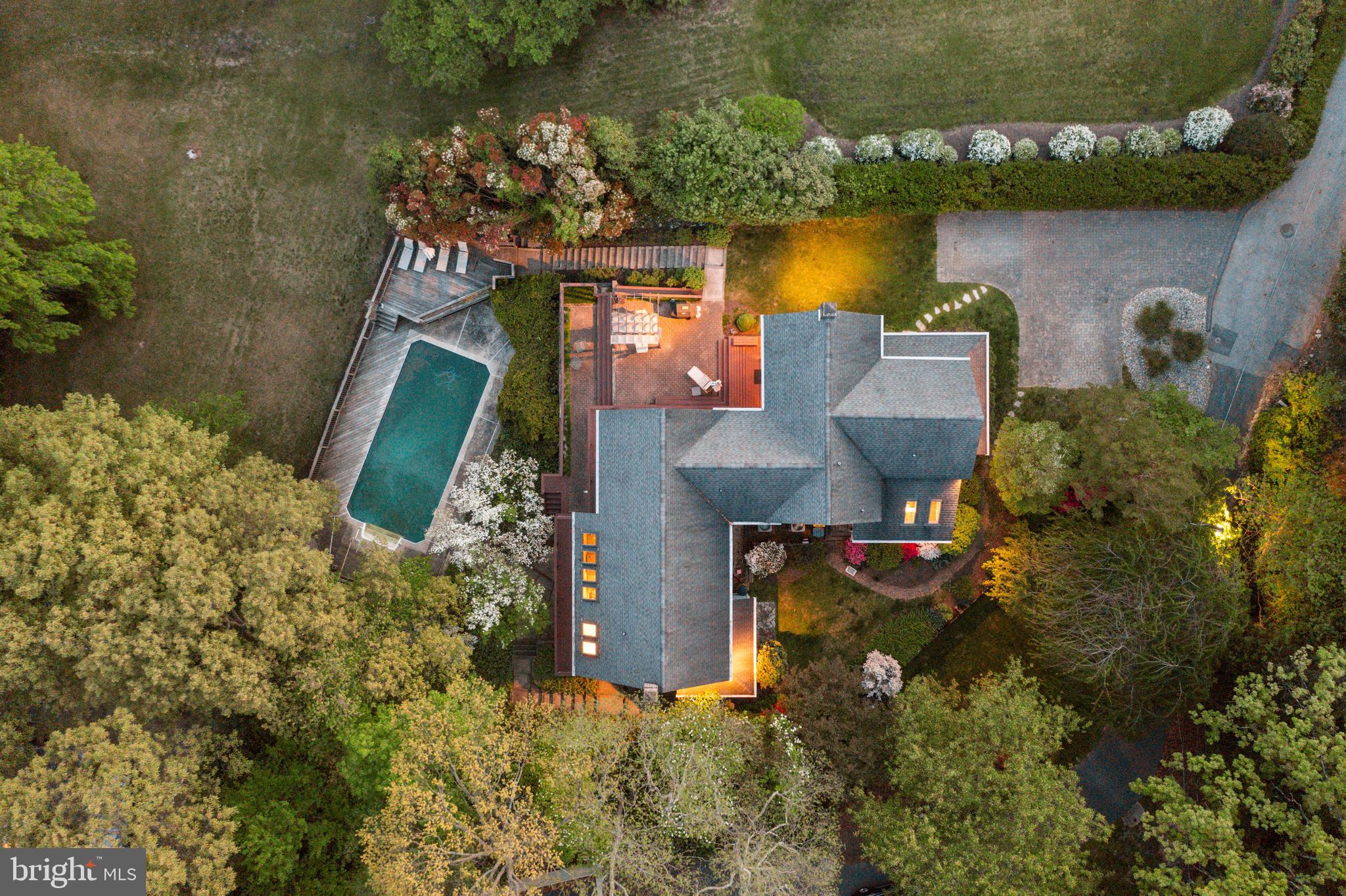 OLDE SEVERNA PARK - Residential