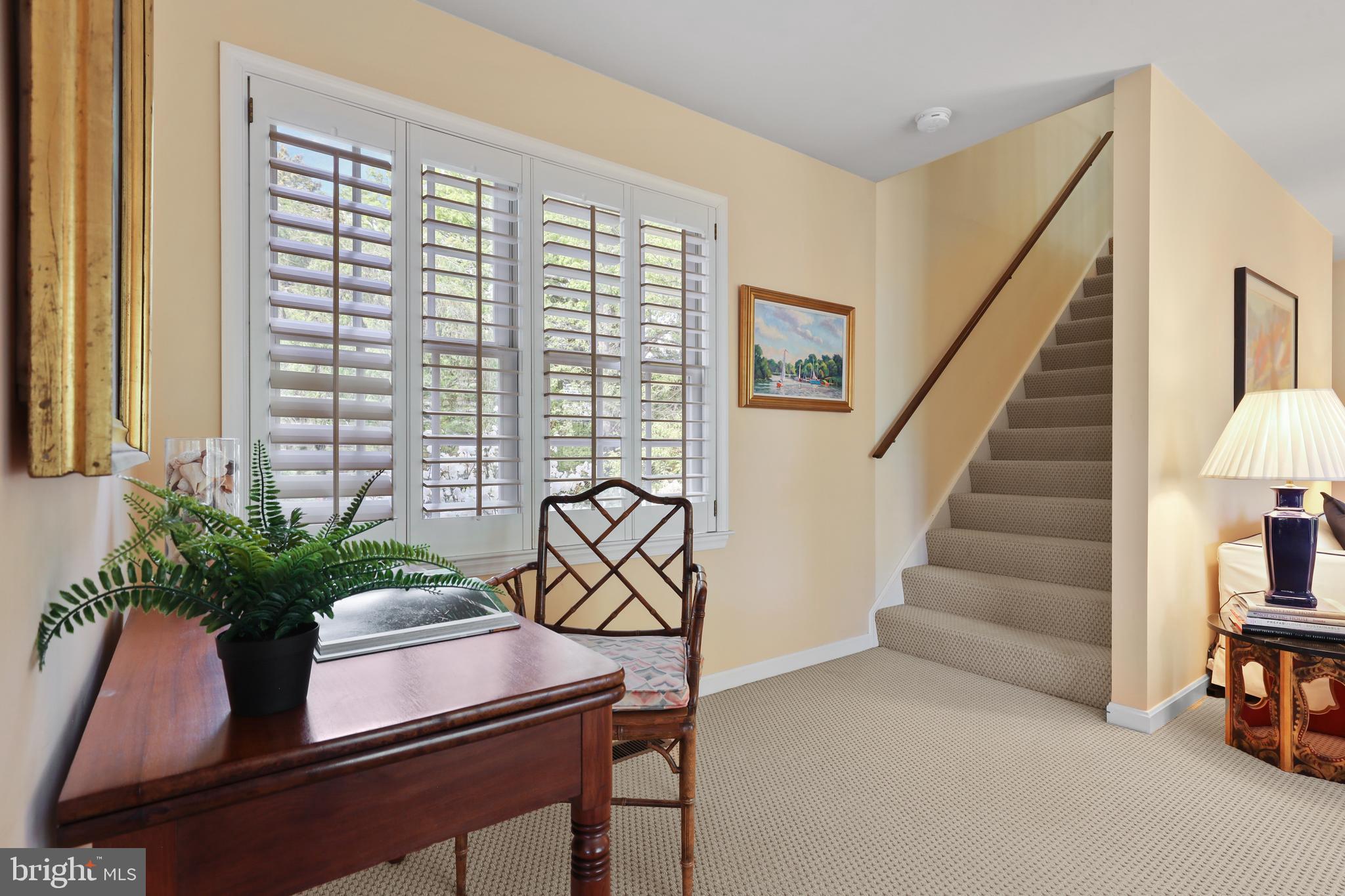 OLDE SEVERNA PARK - Residential