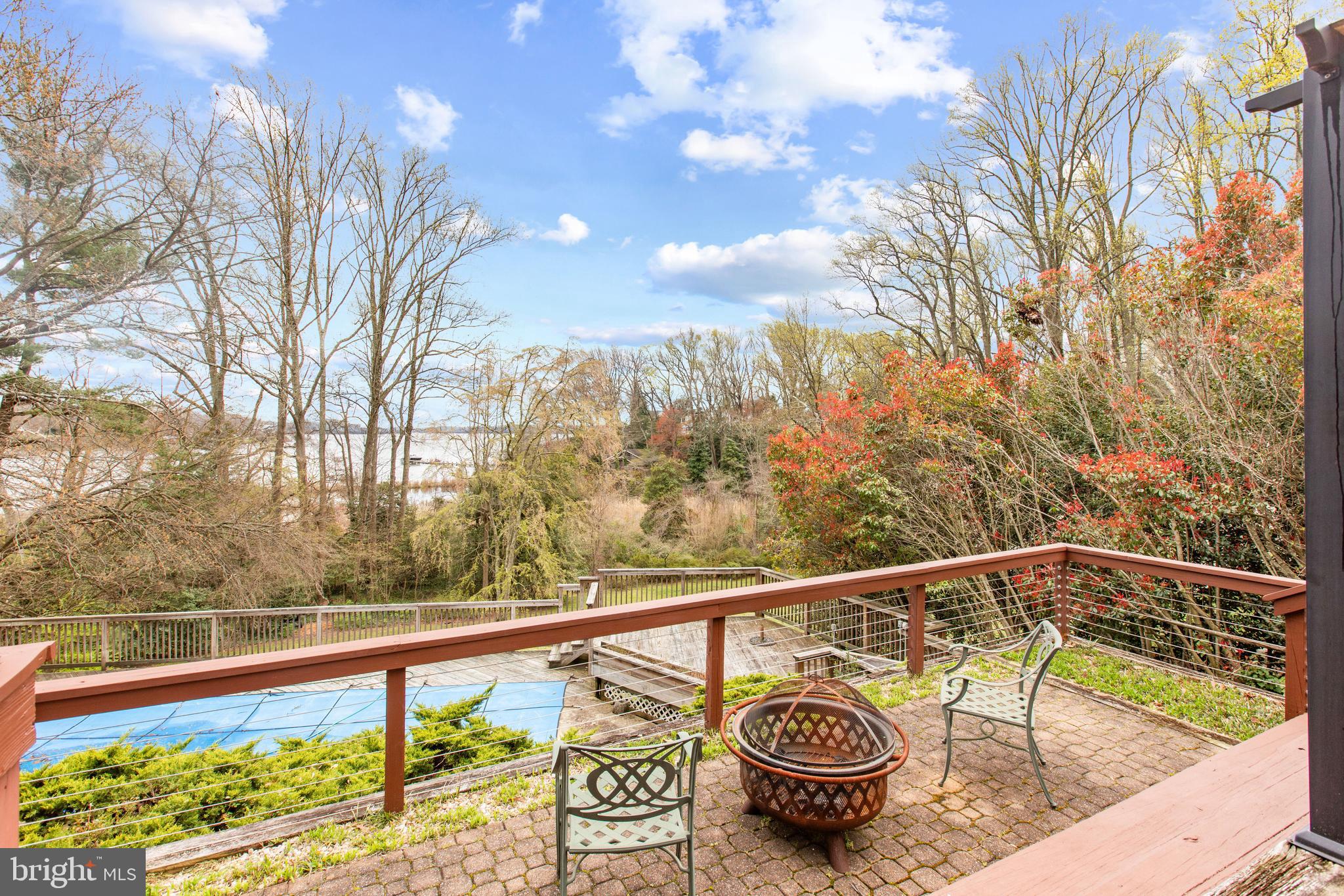 OLDE SEVERNA PARK - Residential