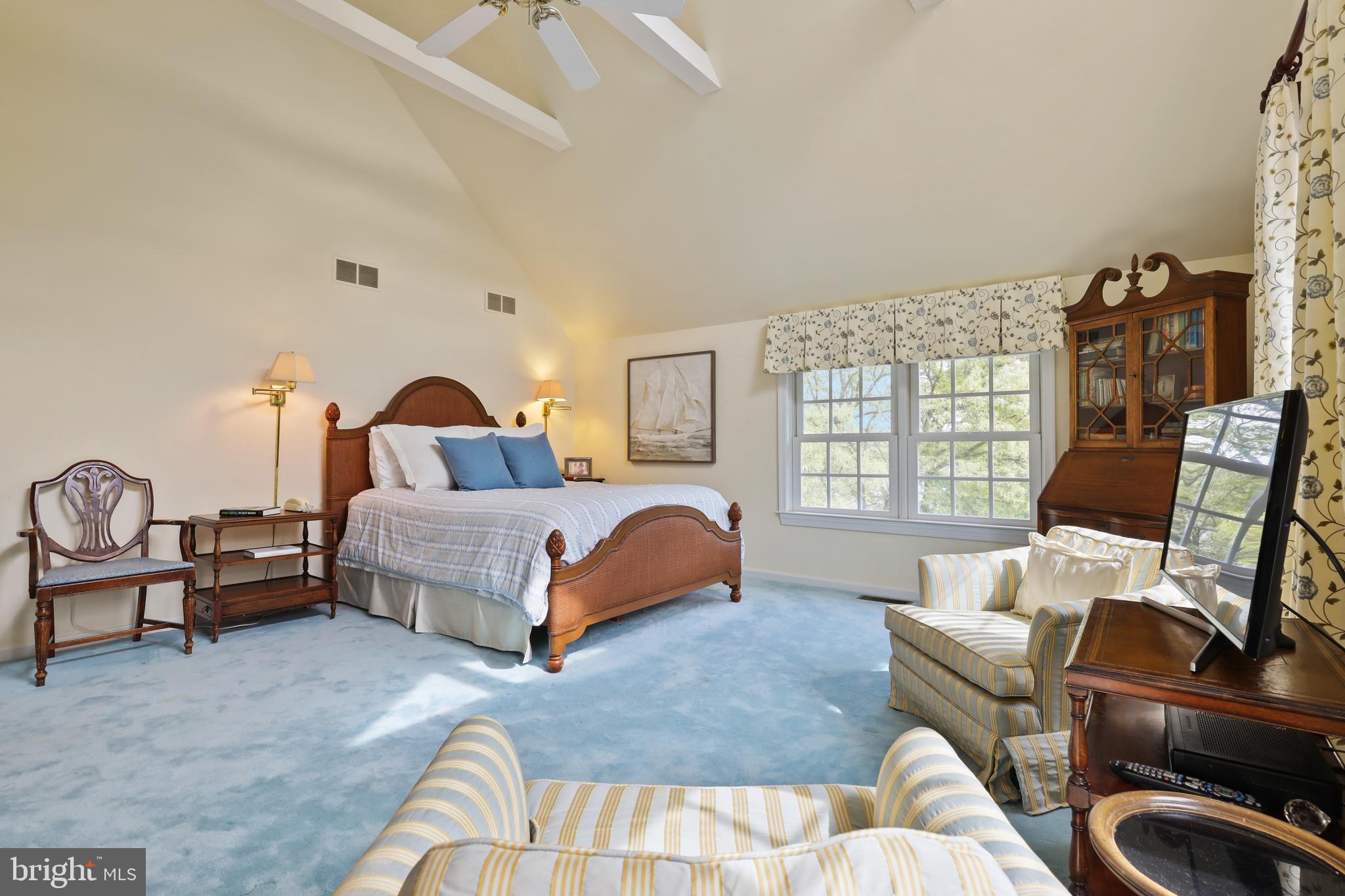 OLDE SEVERNA PARK - Residential