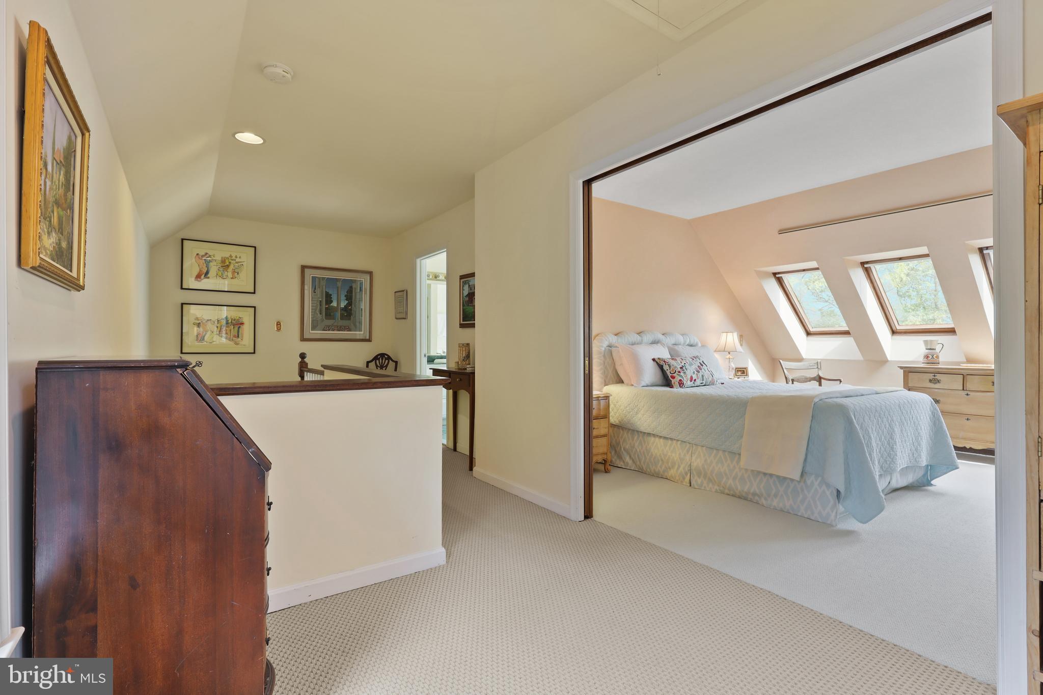 OLDE SEVERNA PARK - Residential