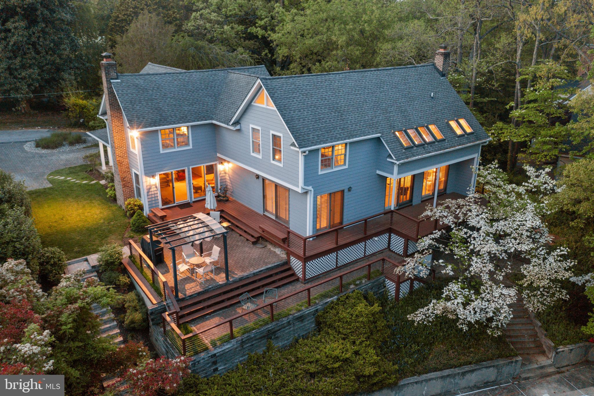 OLDE SEVERNA PARK - Residential